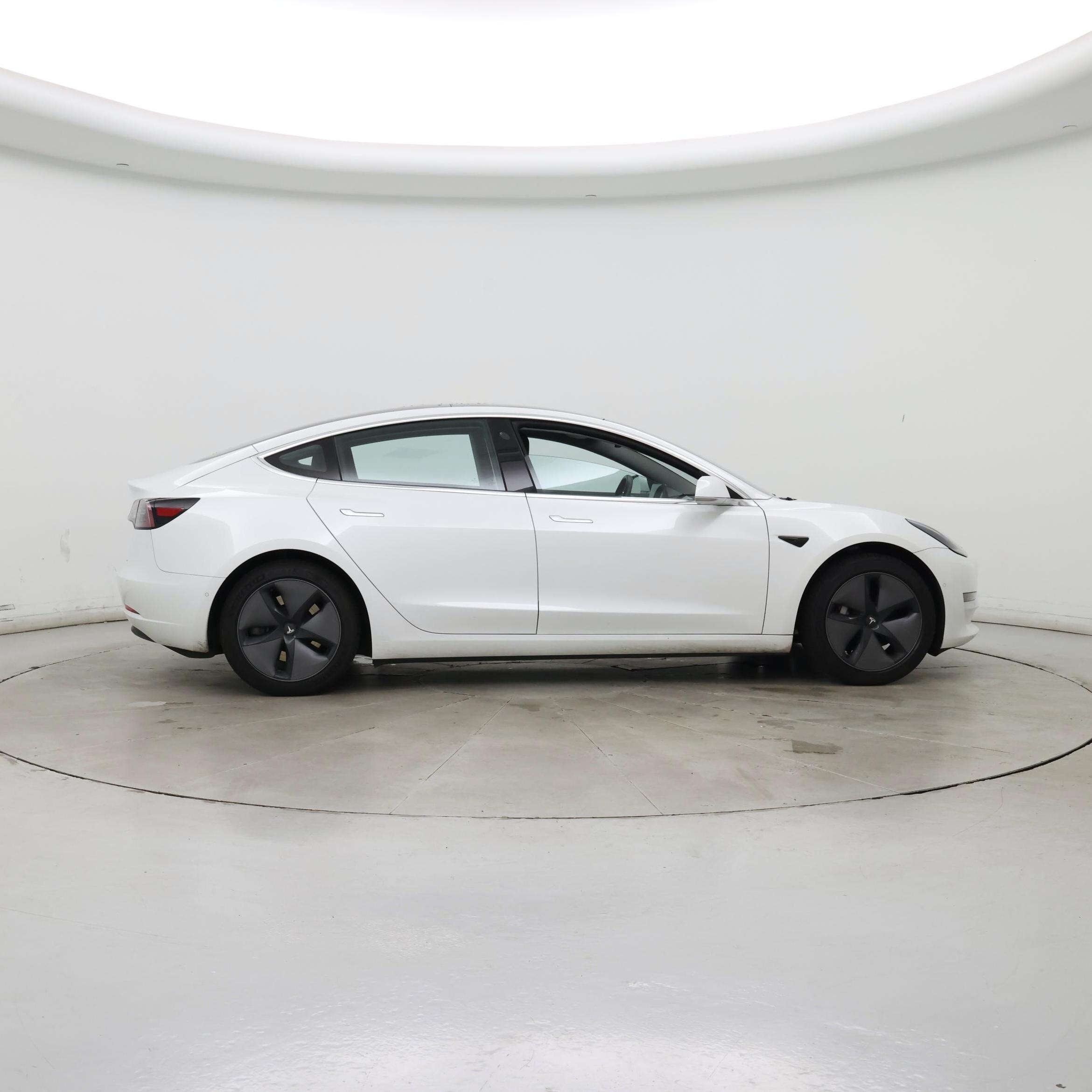 Thumbnail: 2018 Tesla Model 3 - 7