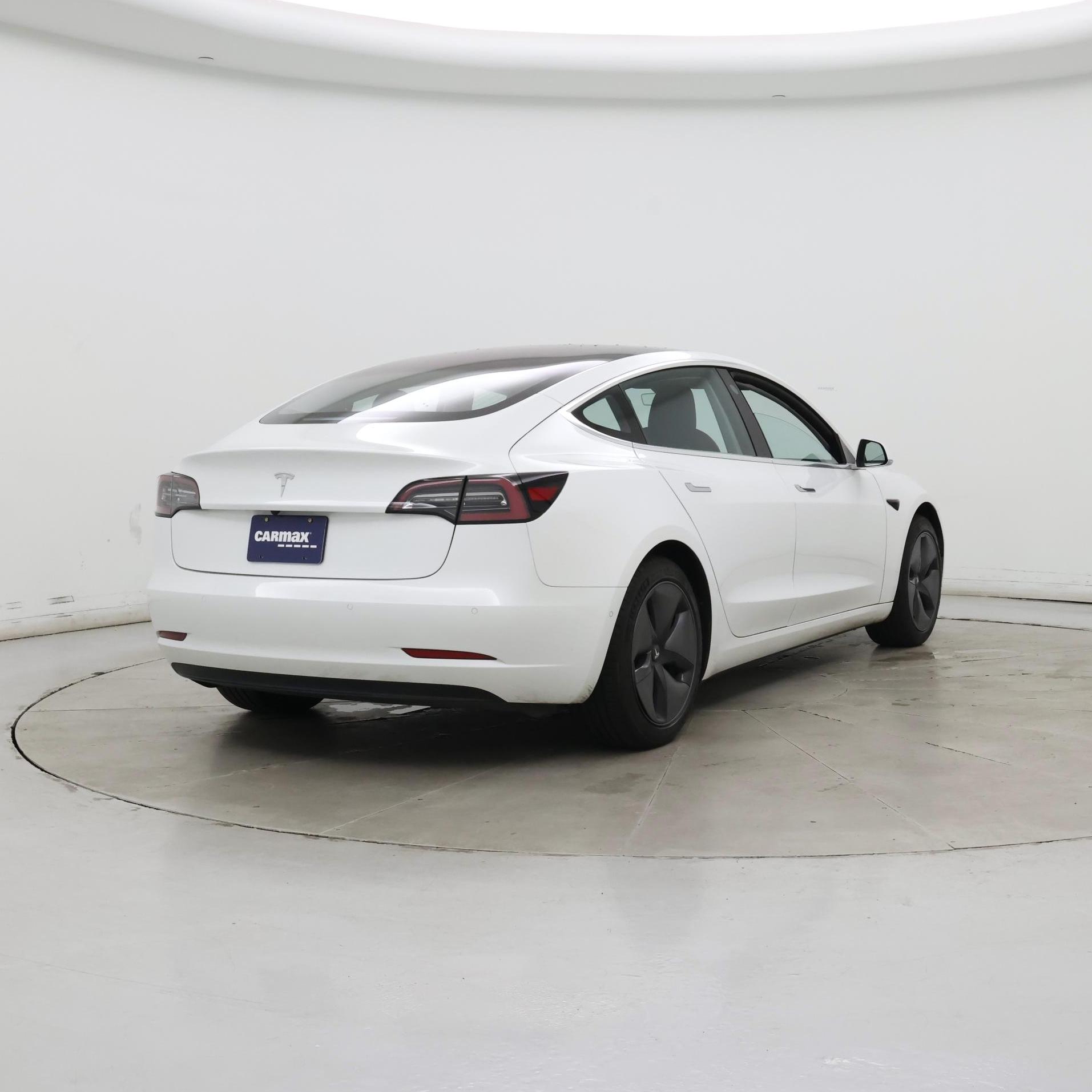 Thumbnail: 2018 Tesla Model 3 - 8