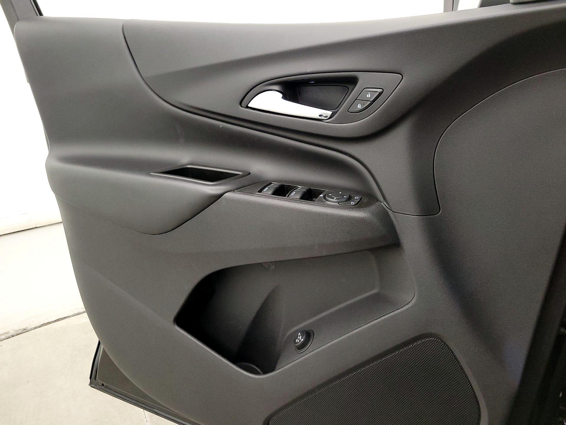 Thumbnail: 2020 Chevrolet Equinox - 12