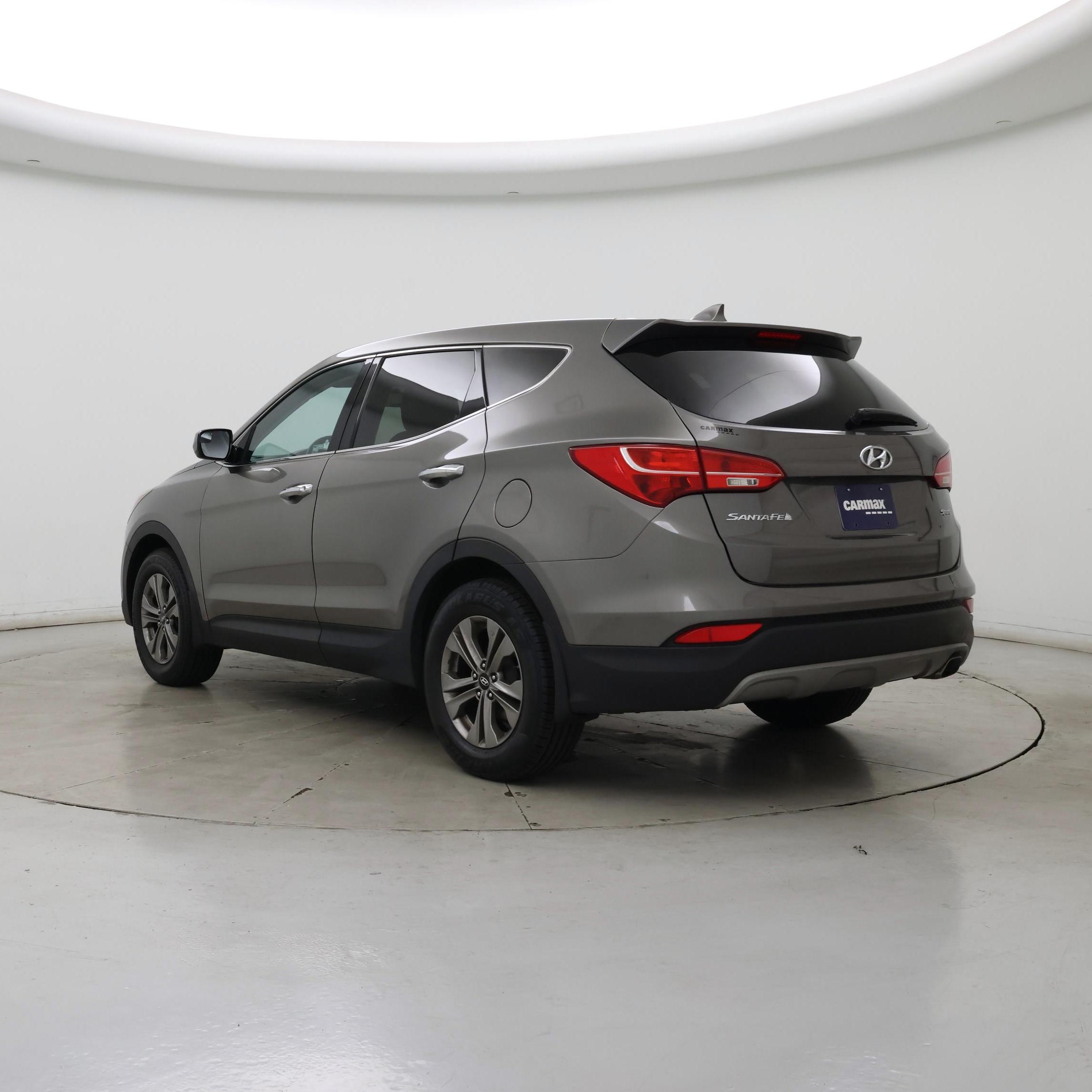 Thumbnail: 2016 Hyundai Santa Fe - 2