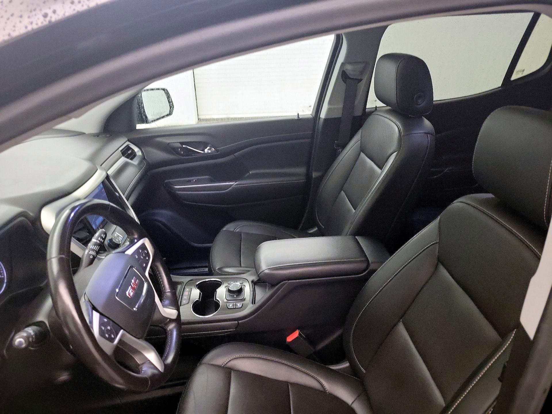 Thumbnail: 2021 GMC Acadia - 11
