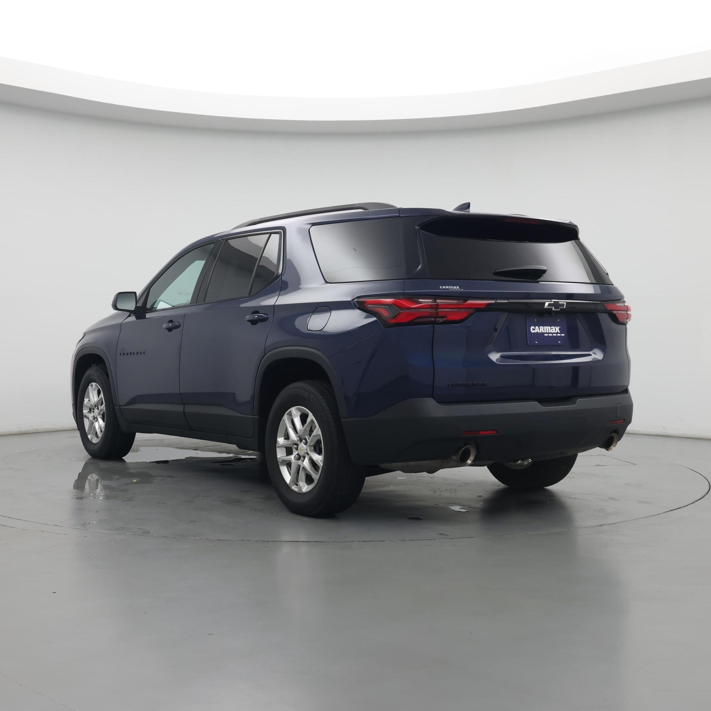 Thumbnail: 2022 Chevrolet Traverse - 2