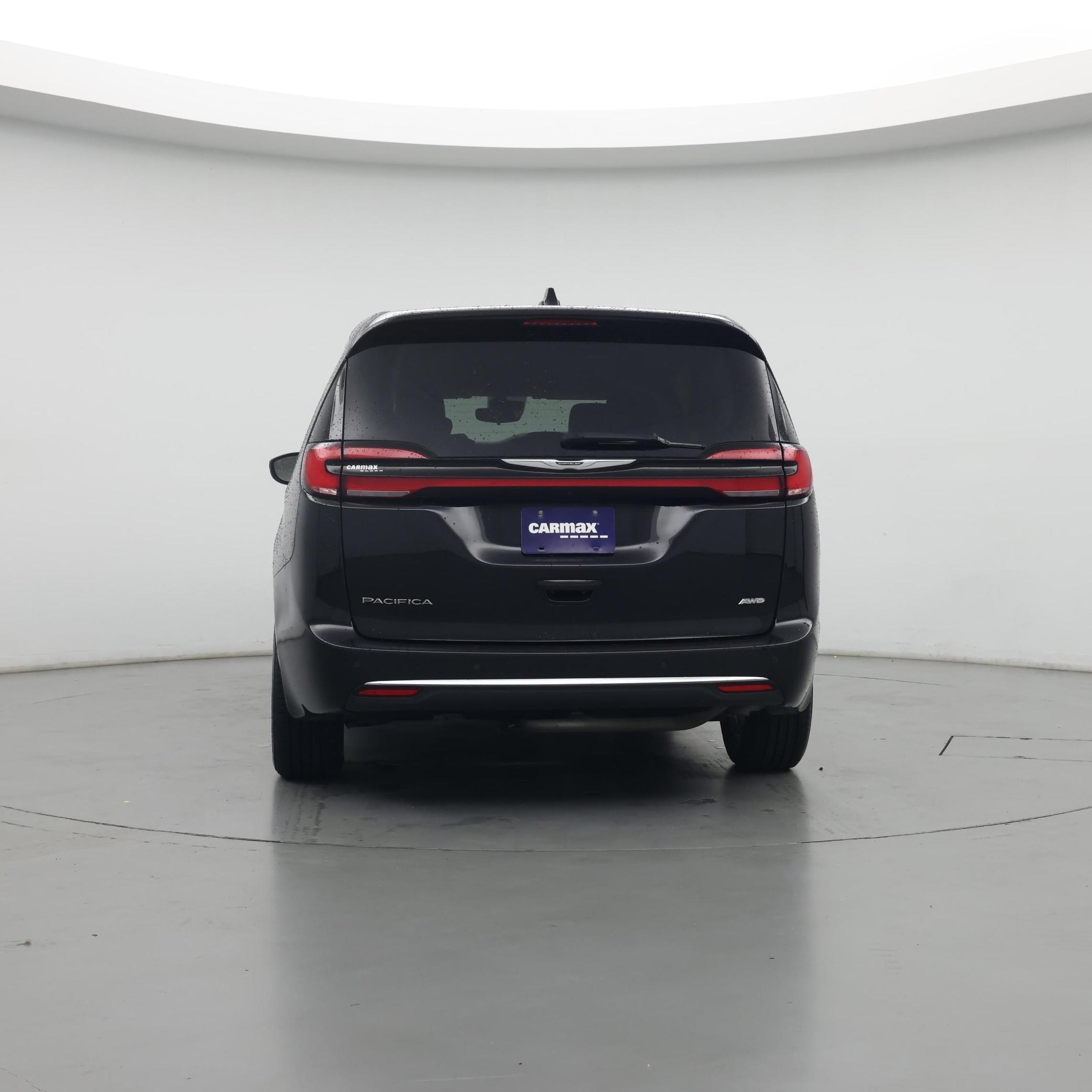 Thumbnail: 2023 Chrysler Pacifica - 6