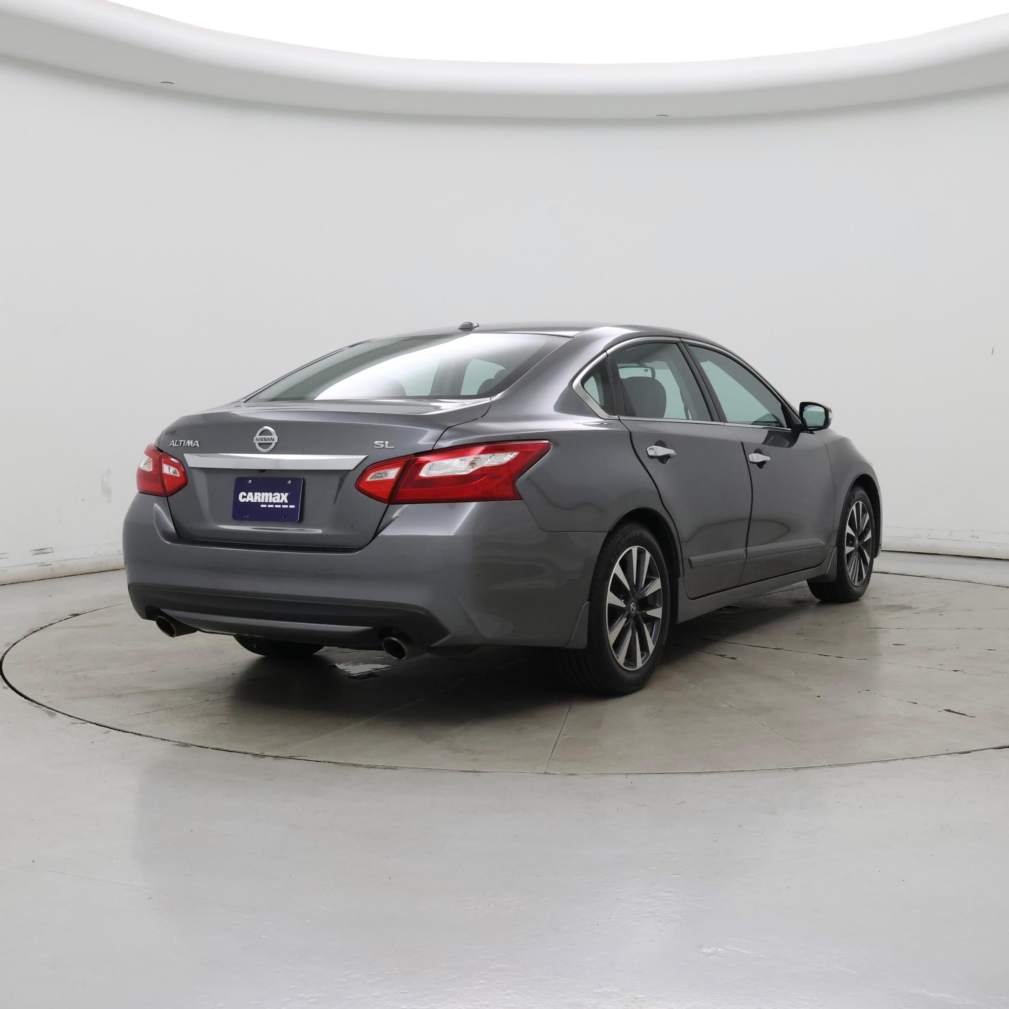 Thumbnail: 2016 Nissan Altima - 8