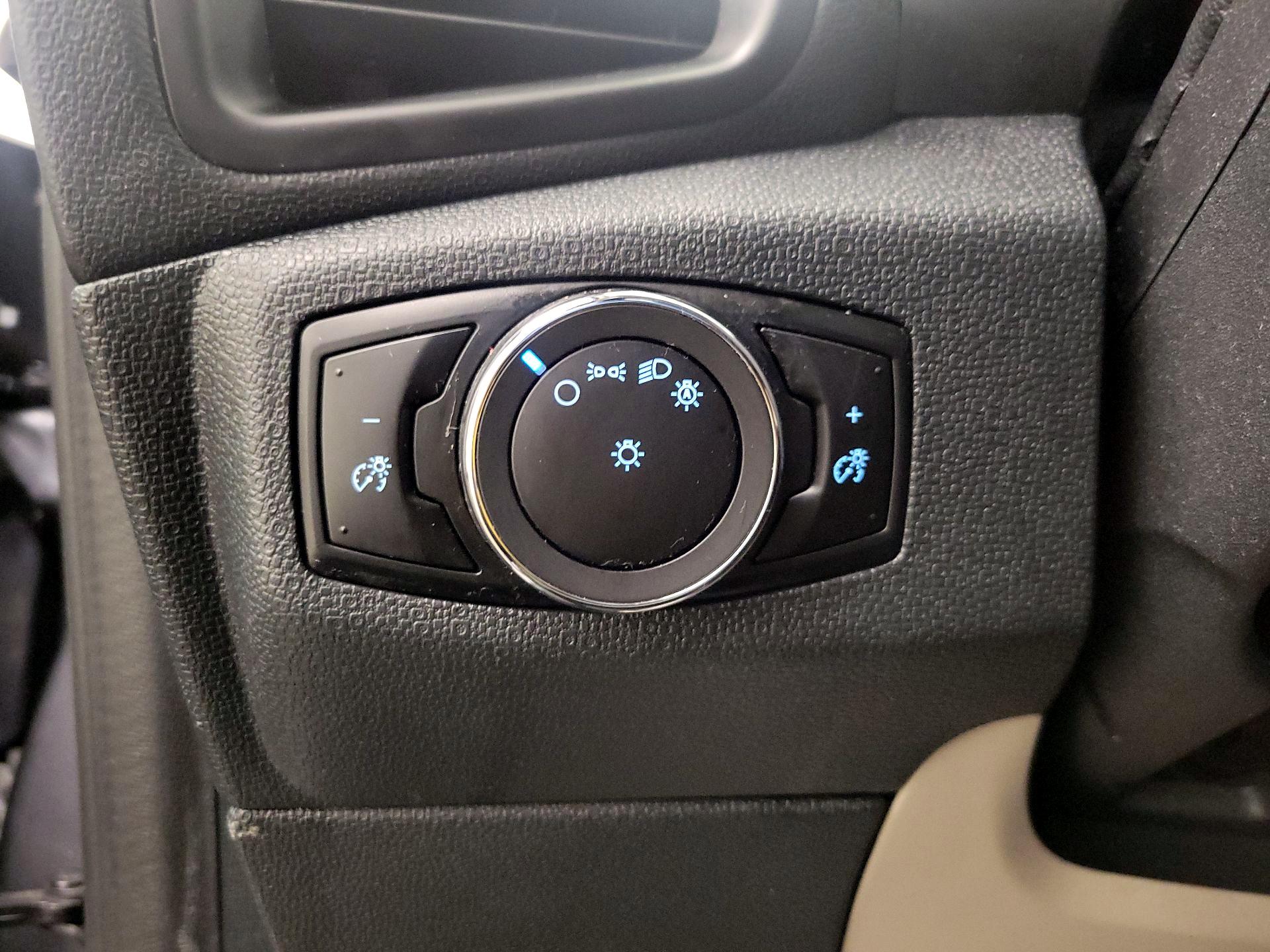 Thumbnail: 2018 Ford EcoSport - 13