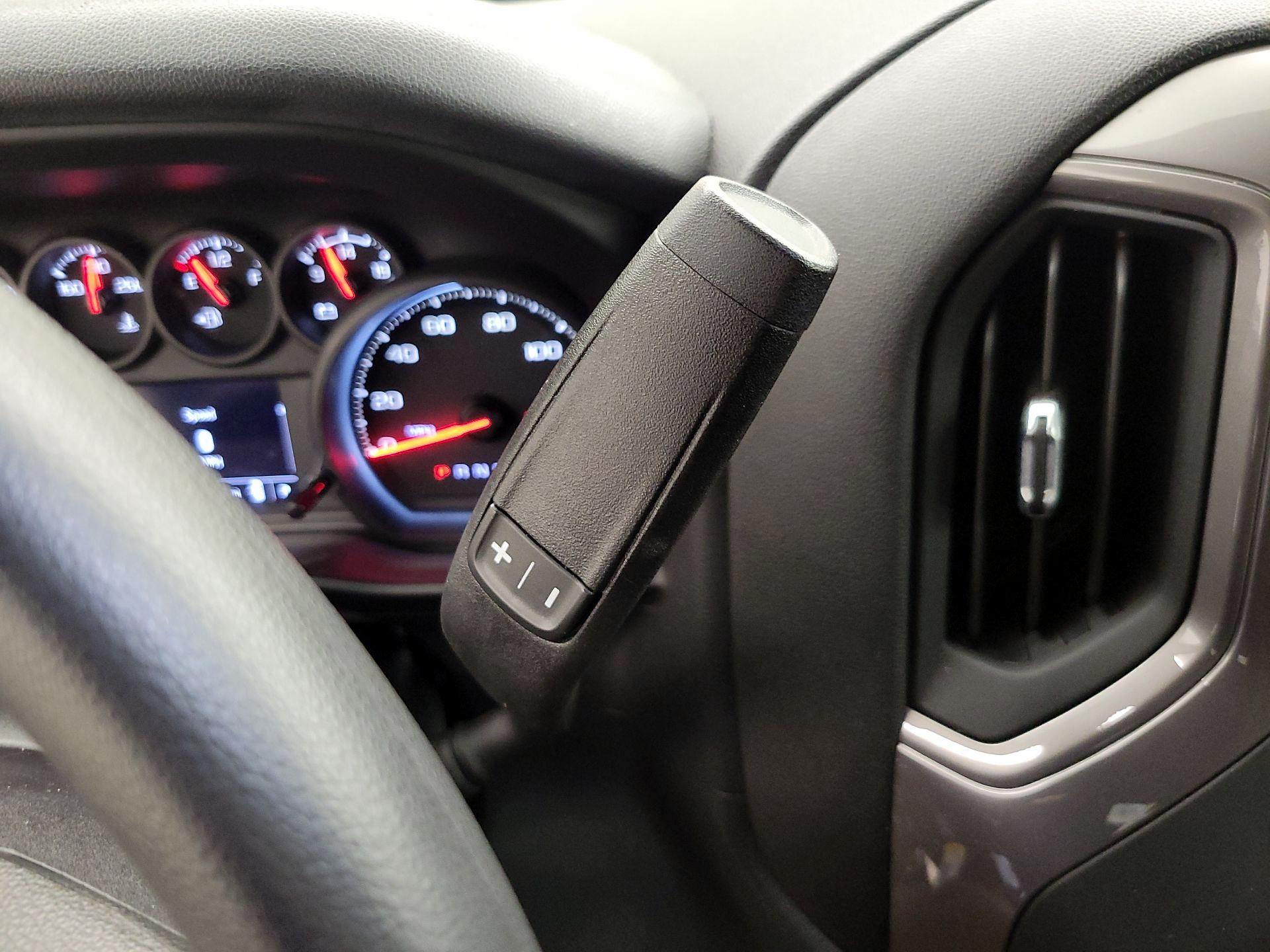 Thumbnail: 2021 Chevrolet Silverado 1500 - 17