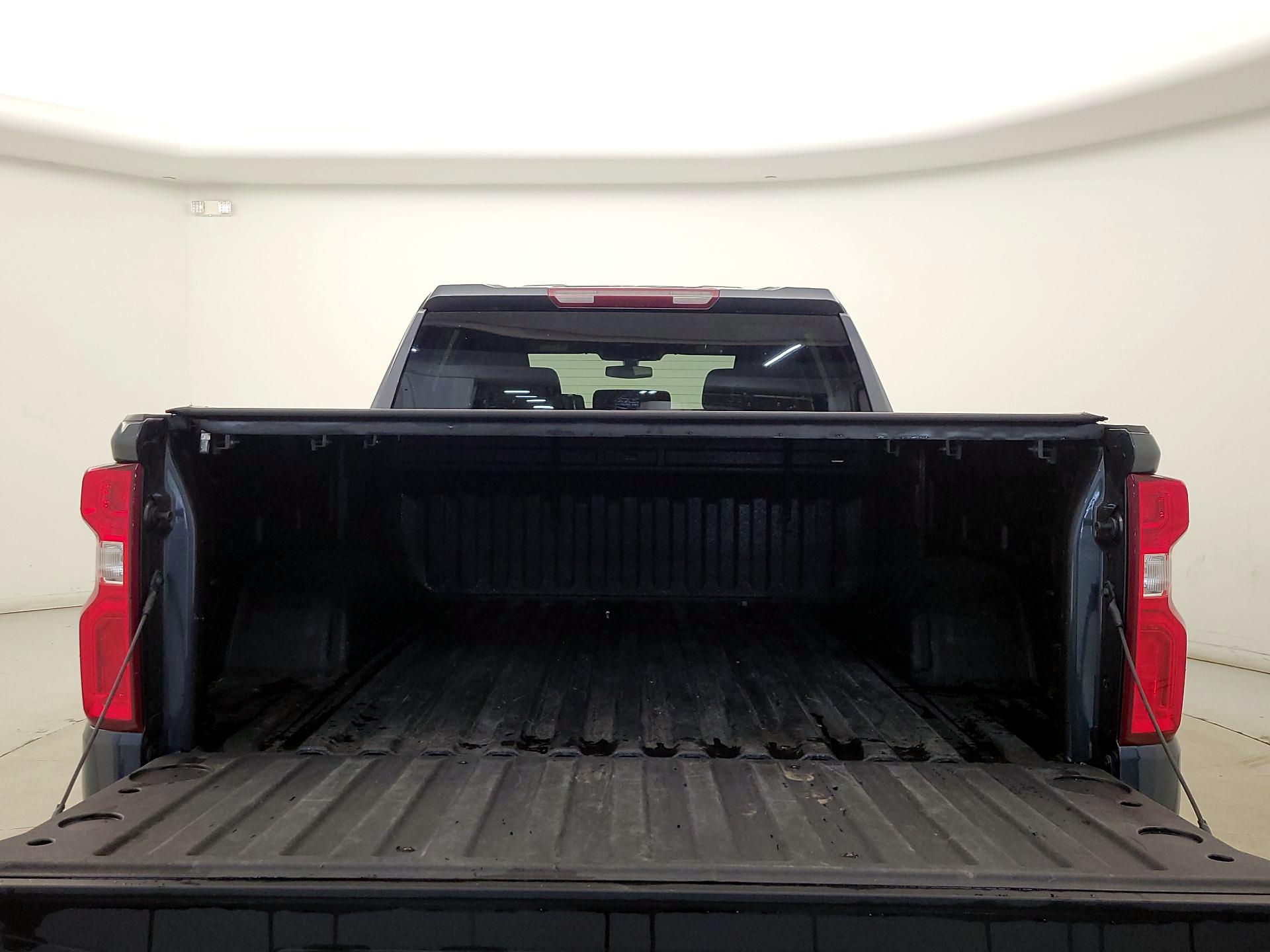 Thumbnail: 2021 Chevrolet Silverado 1500 - 20