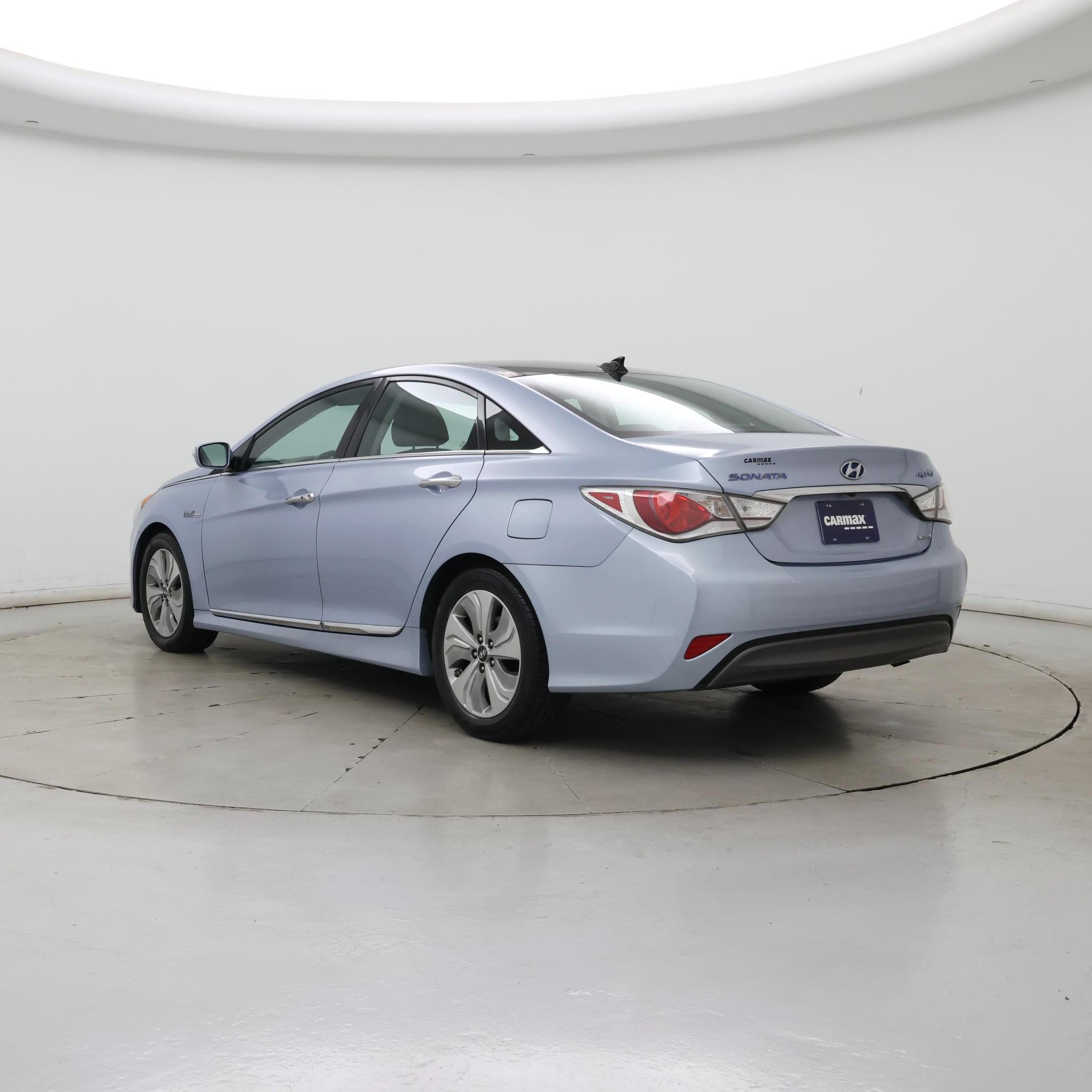 Thumbnail: 2015 Hyundai Sonata - 2