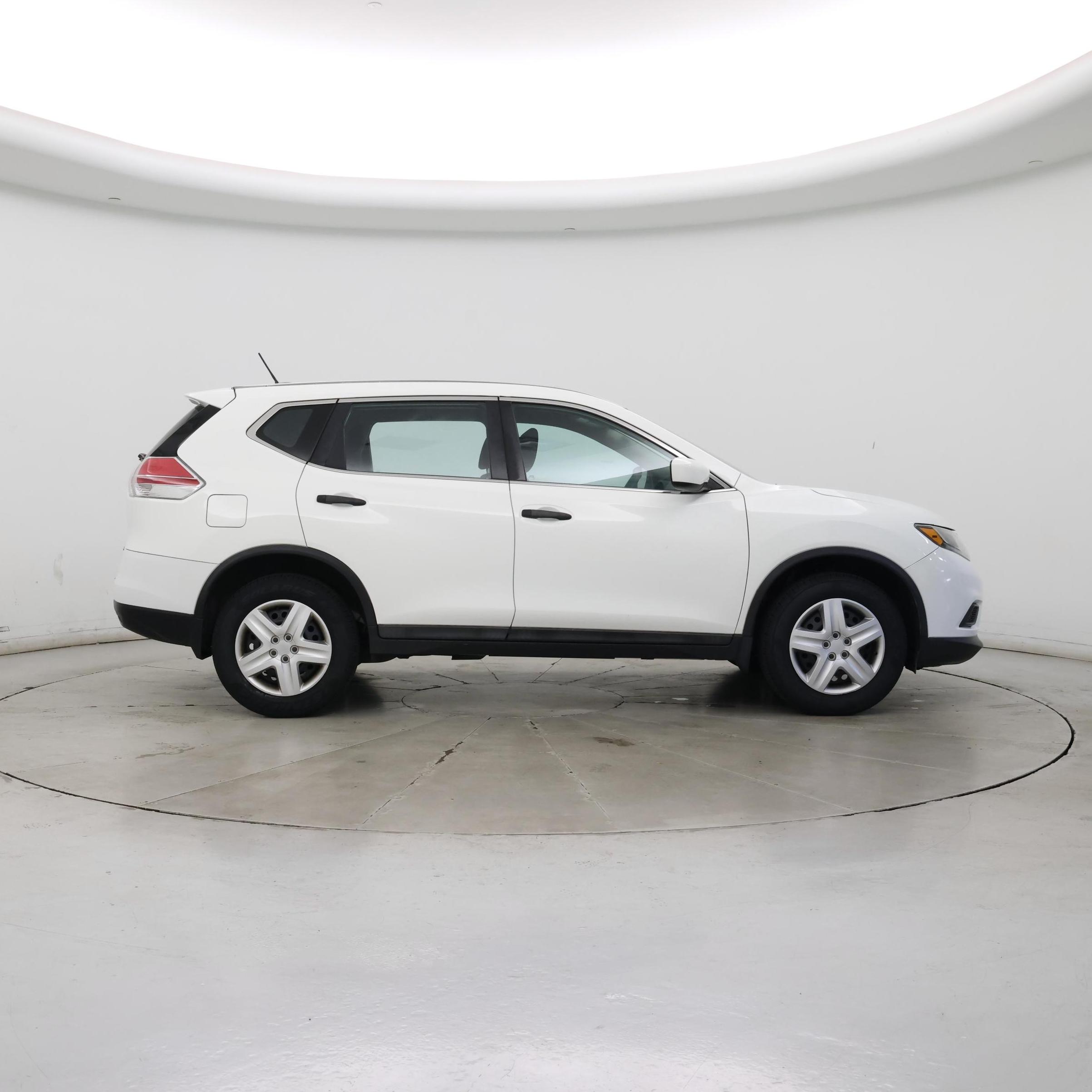Thumbnail: 2016 Nissan Rogue - 7