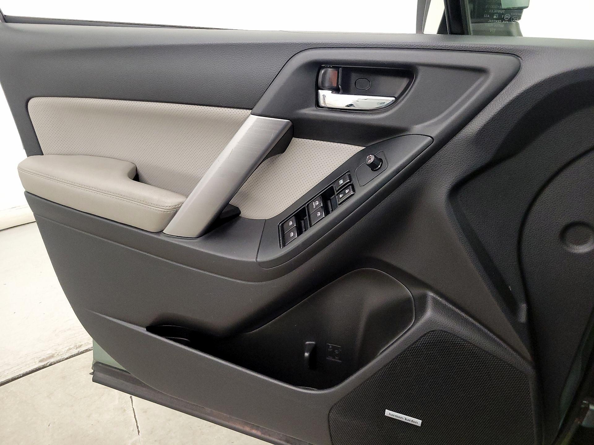 Thumbnail: 2015 Subaru Forester - 12