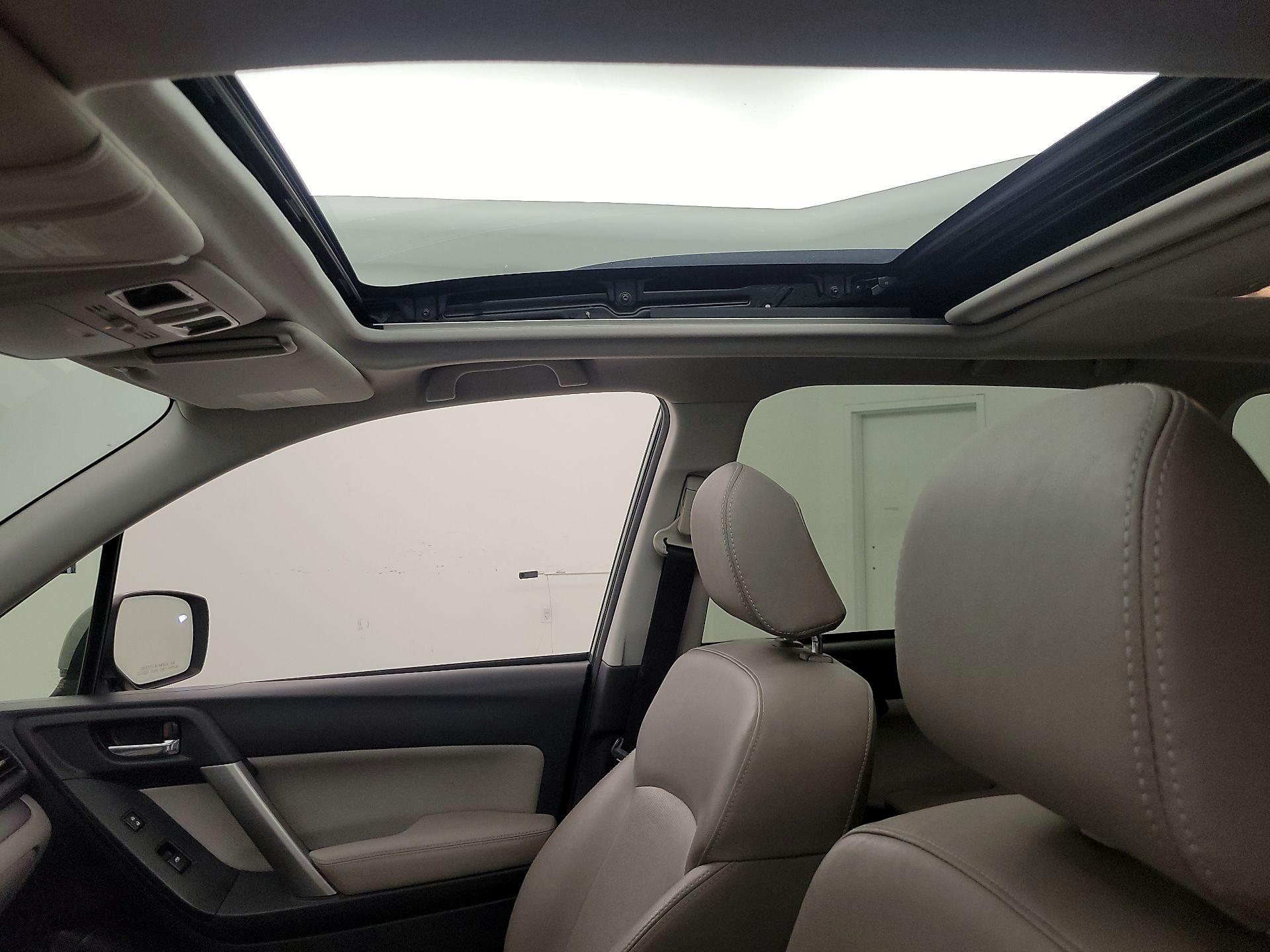 Thumbnail: 2015 Subaru Forester - 18