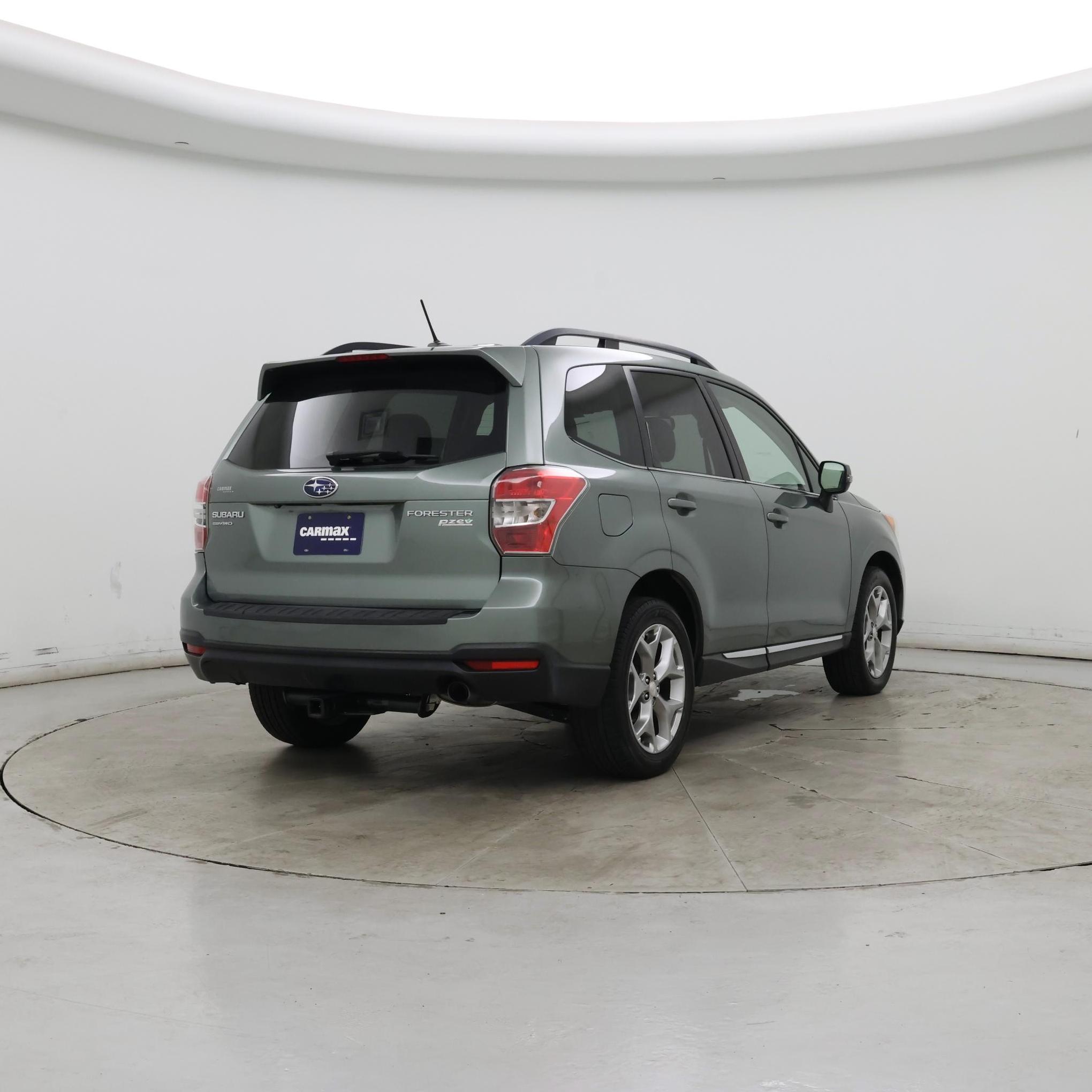 Thumbnail: 2015 Subaru Forester - 8