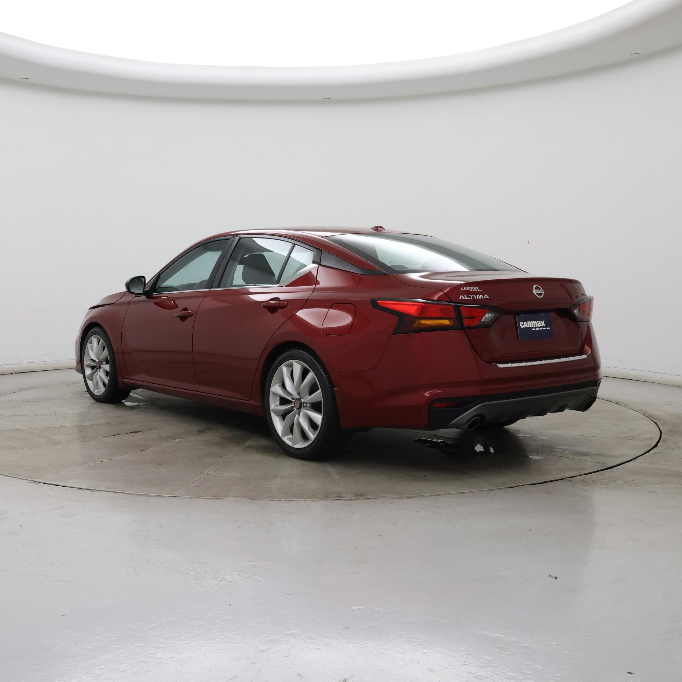 Thumbnail: 2020 Nissan Altima - 2
