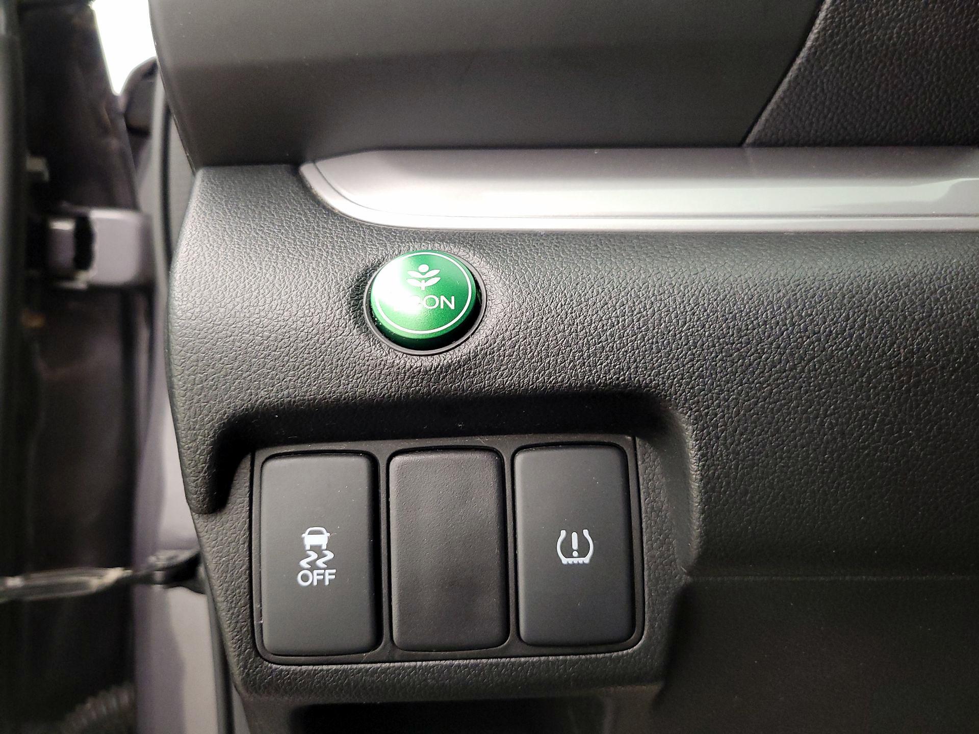 Thumbnail: 2015 Honda CR-V - 13