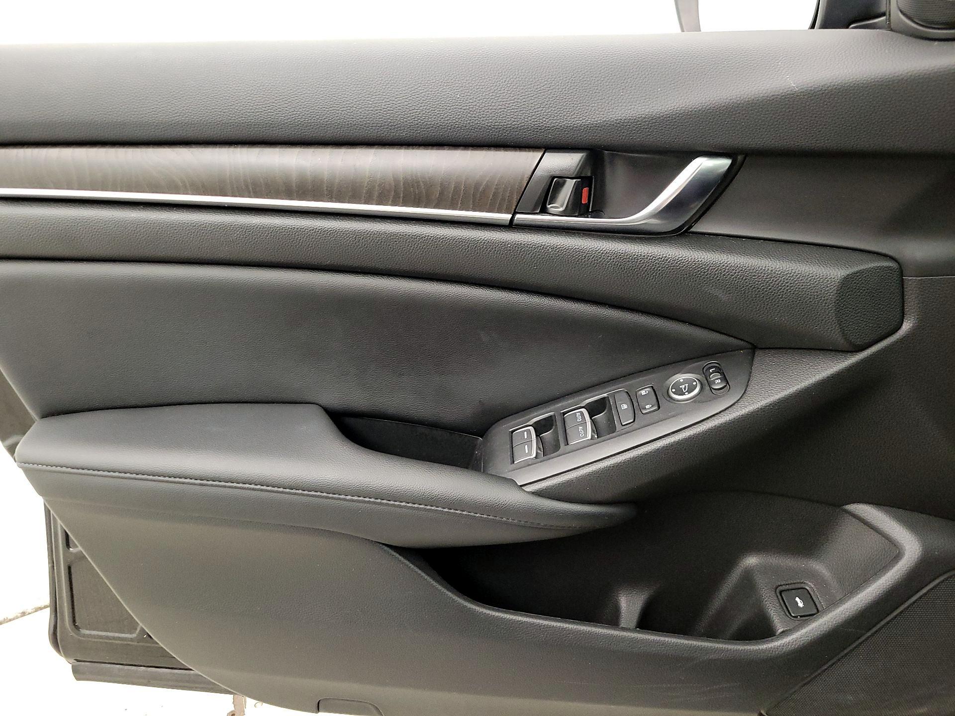 Thumbnail: 2021 Honda Accord - 12