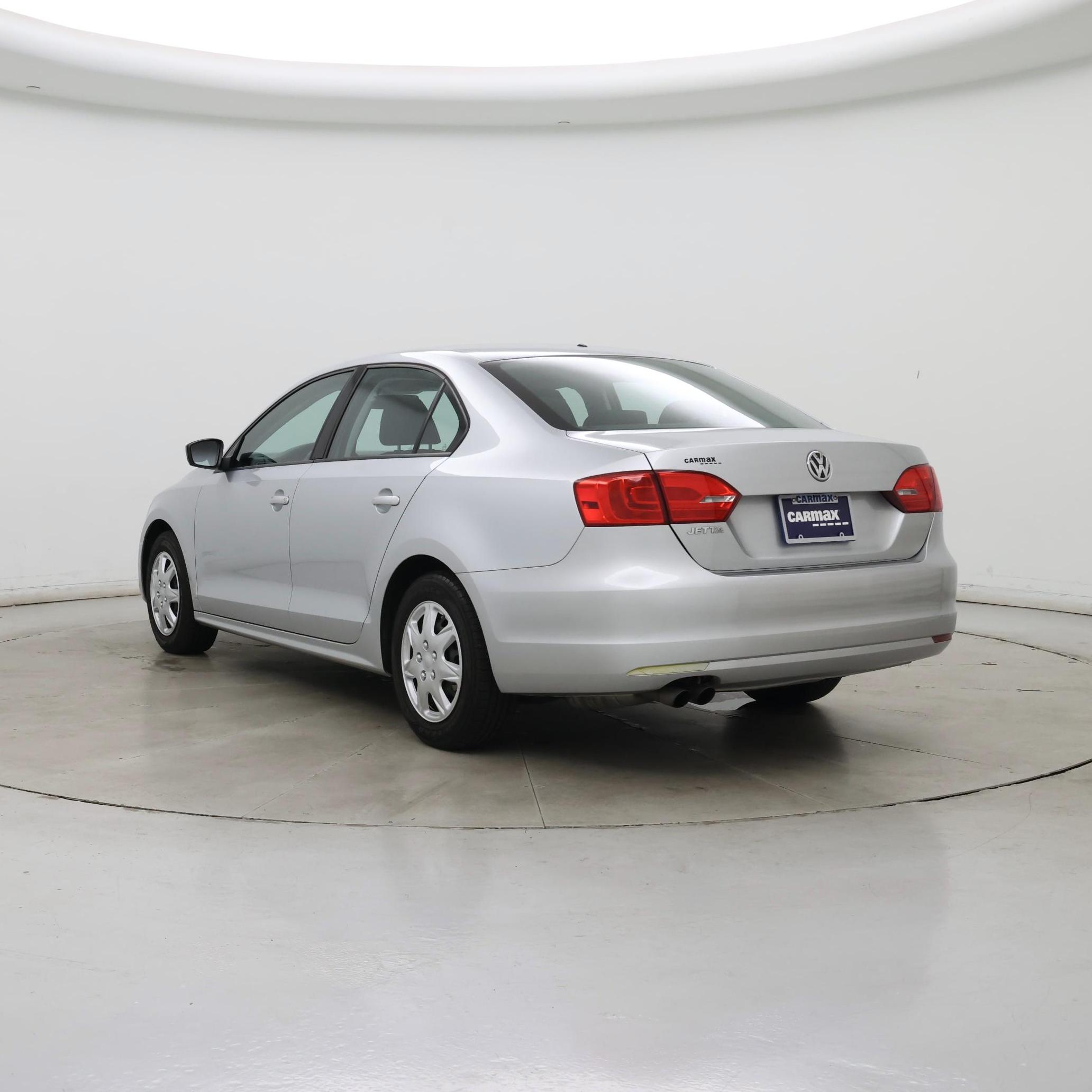 Thumbnail: 2014 Volkswagen Jetta - 2
