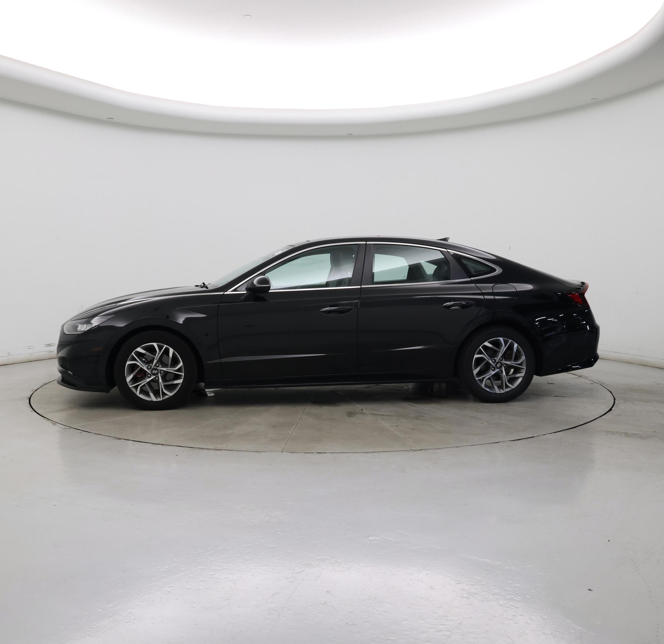 Thumbnail: 2020 Hyundai Sonata - 3