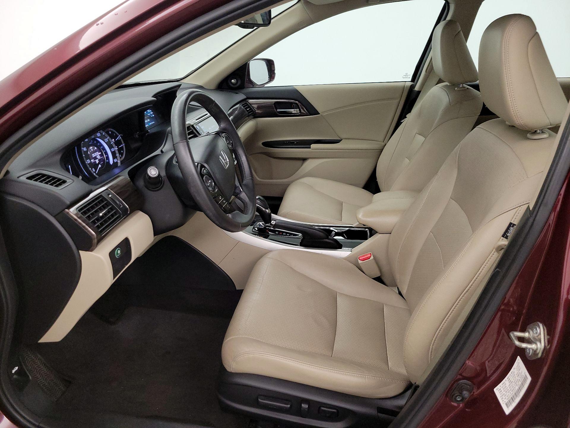 Thumbnail: 2016 Honda Accord - 11