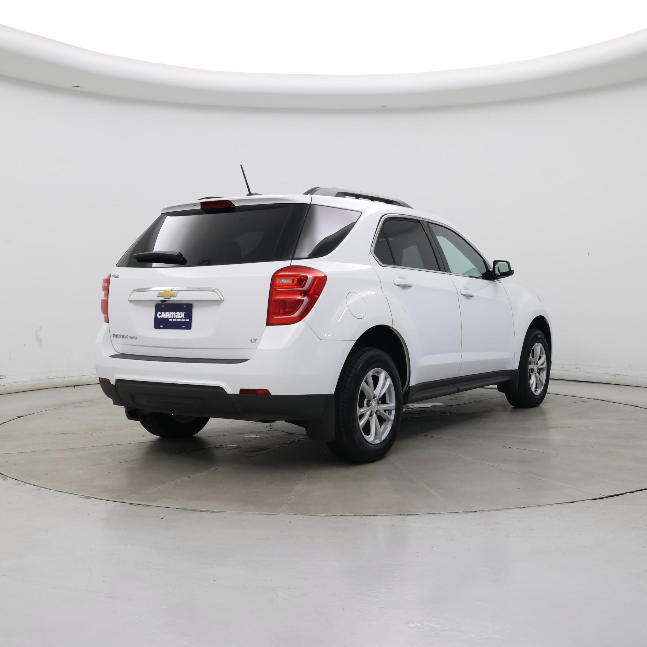 Thumbnail: 2017 Chevrolet Equinox - 8