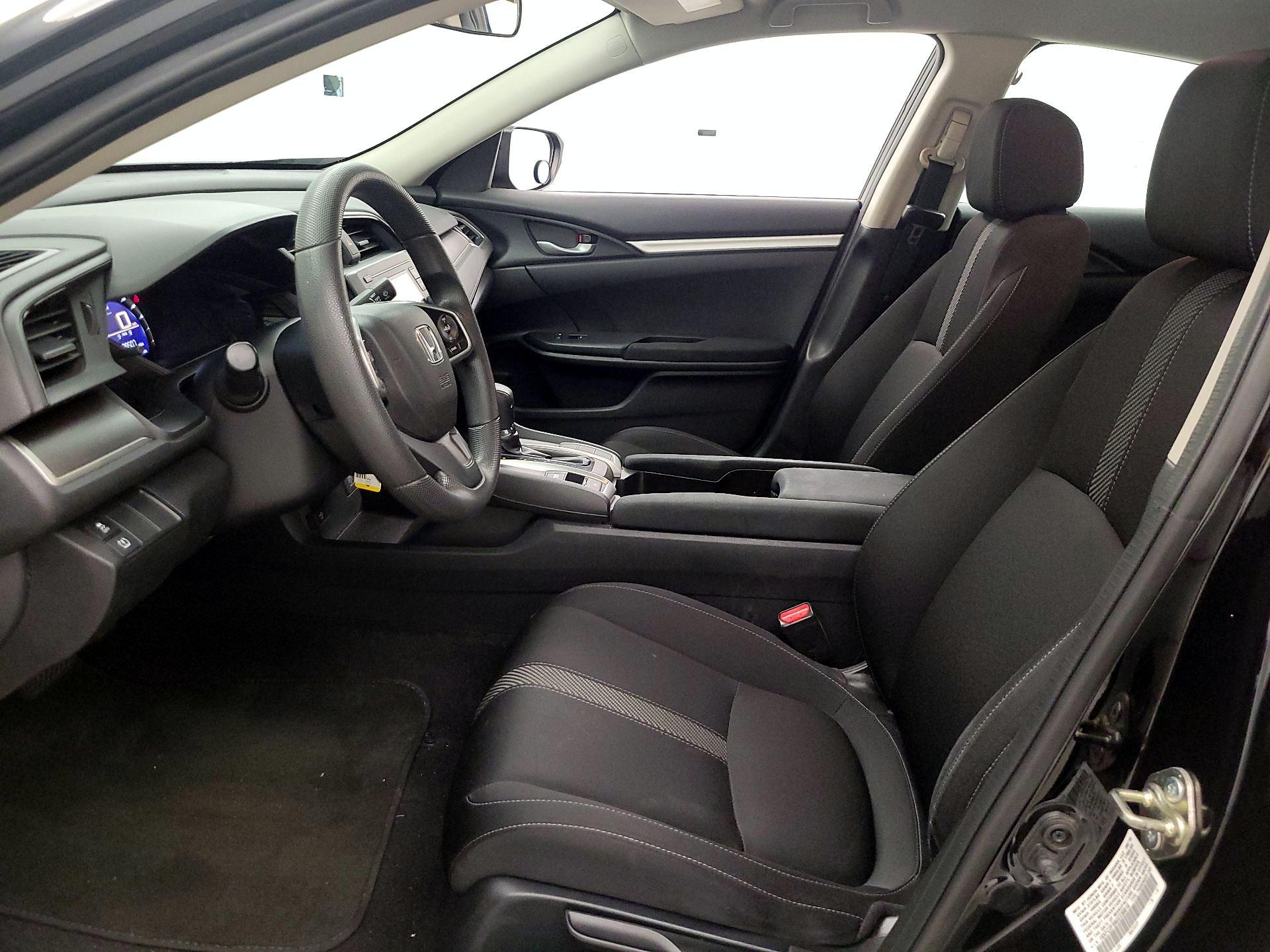 Thumbnail: 2016 Honda Civic - 11