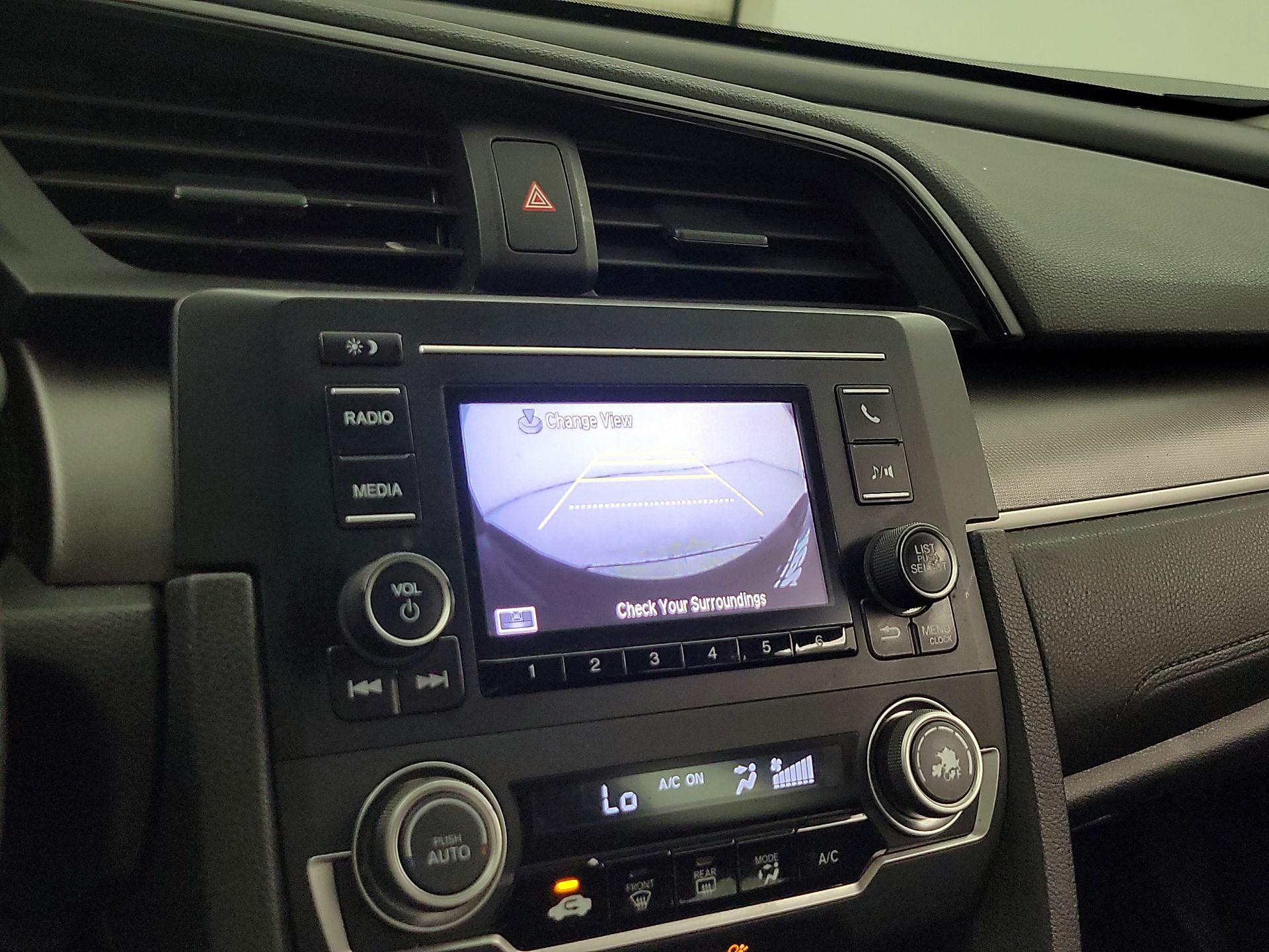 Thumbnail: 2016 Honda Civic - 14