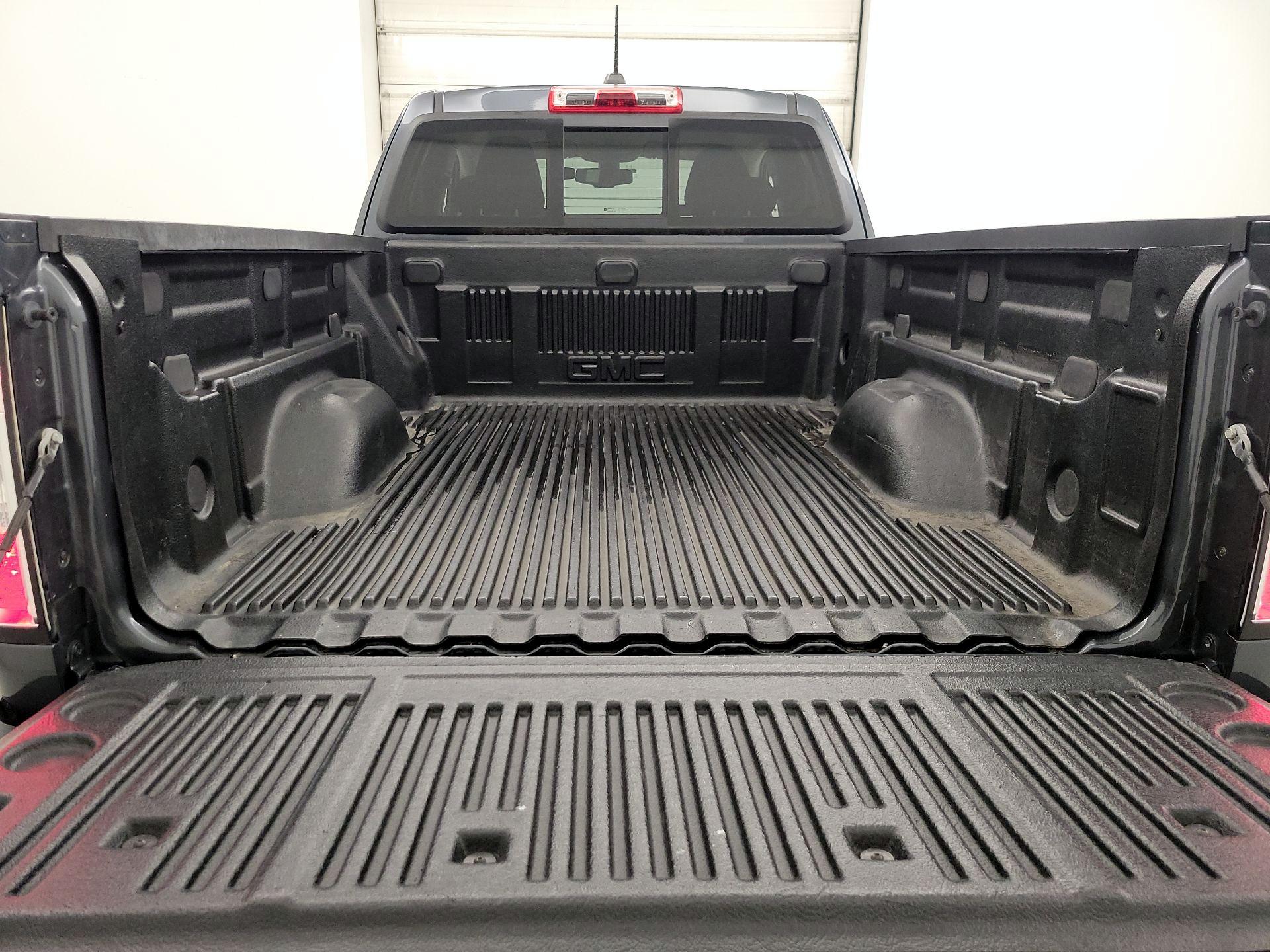 Thumbnail: 2016 GMC Canyon - 20
