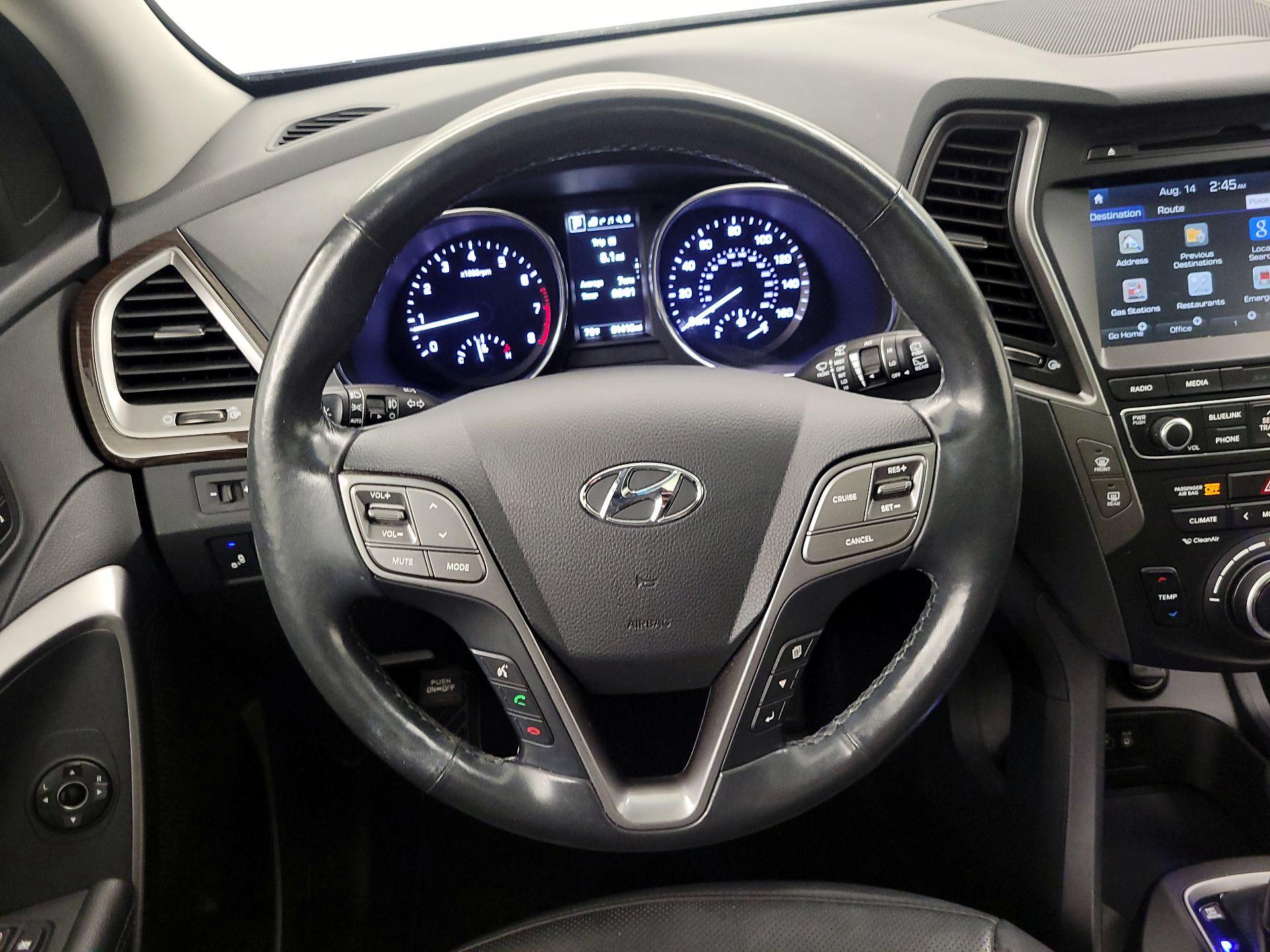 Thumbnail: 2017 Hyundai Santa Fe - 10