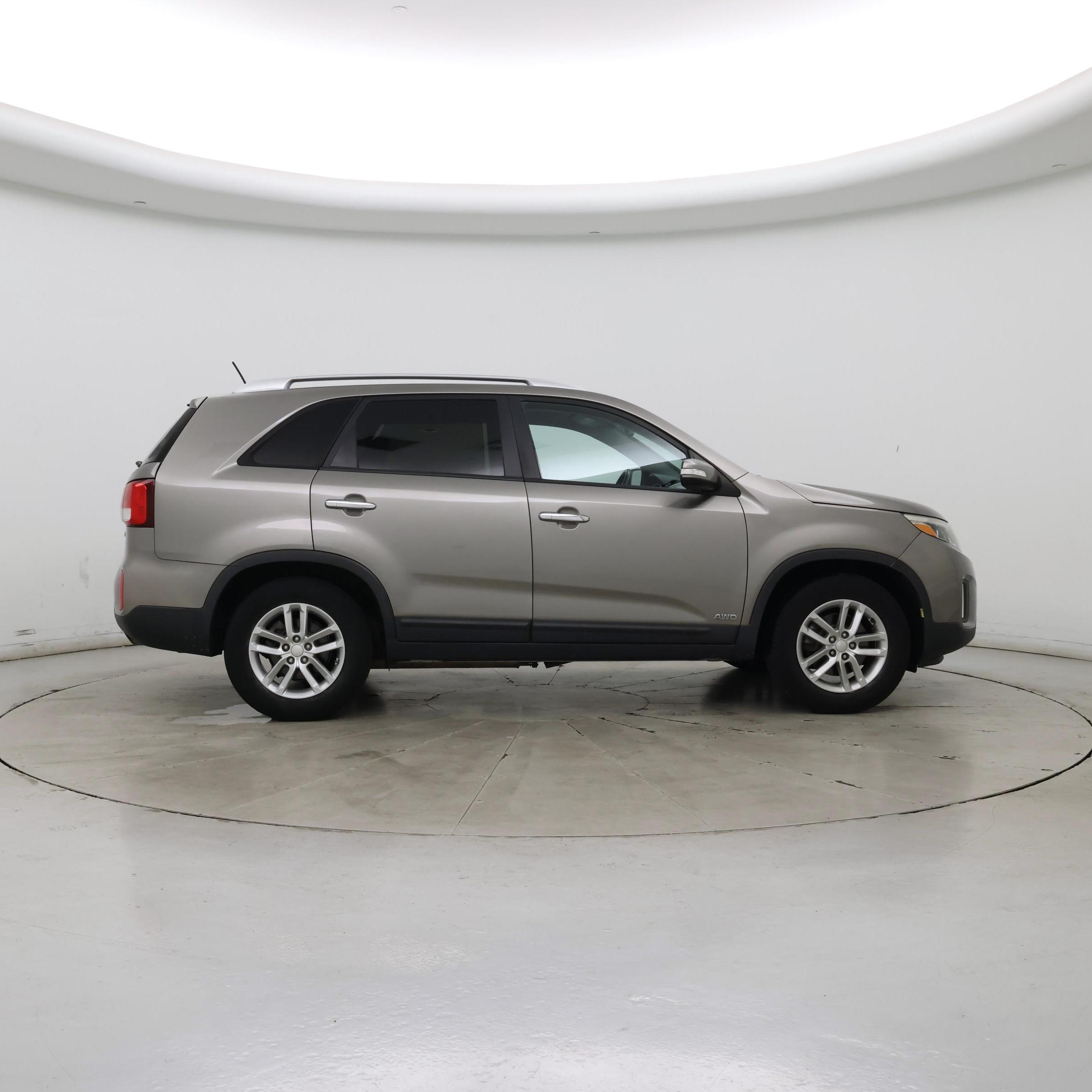 Thumbnail: 2015 Kia Sorento - 7
