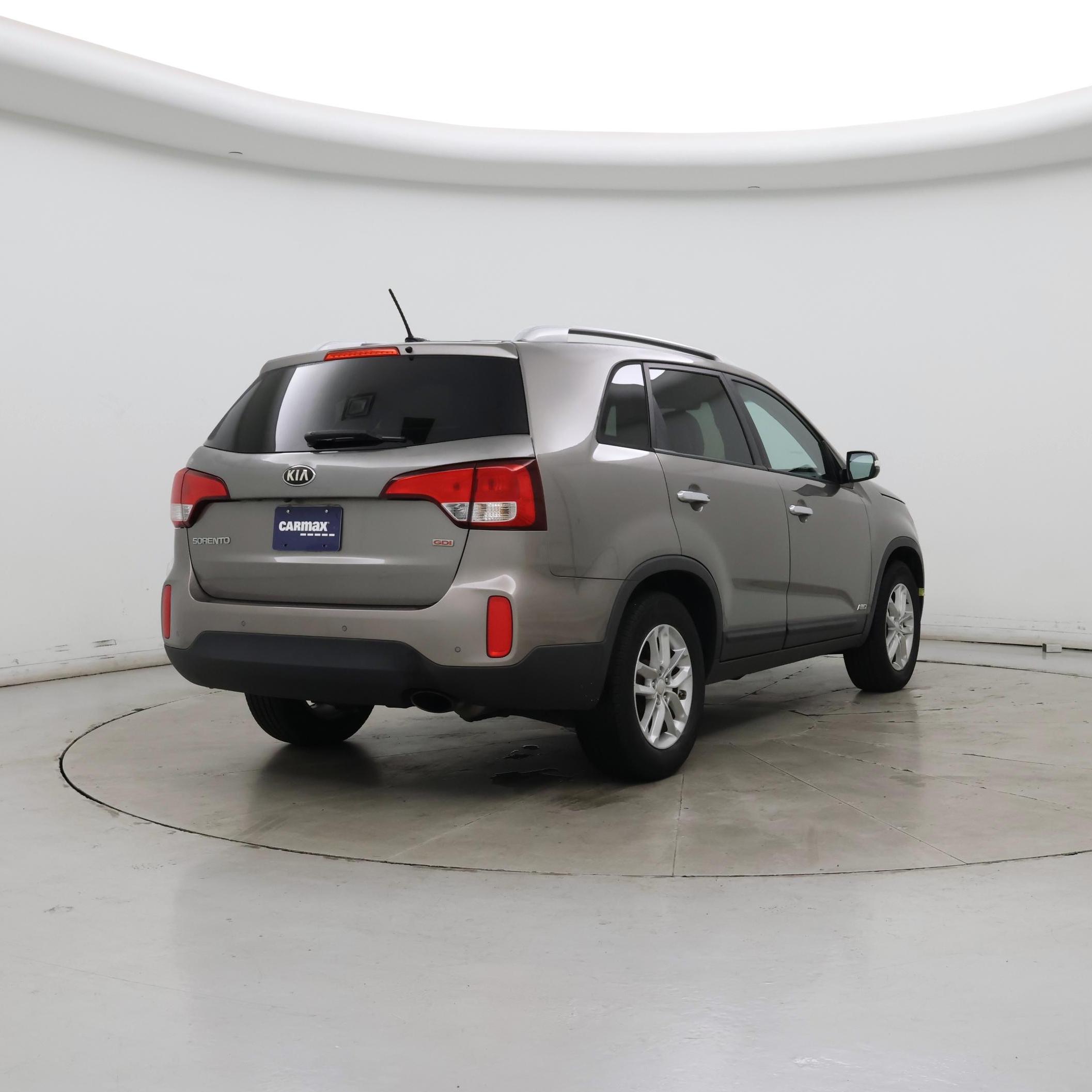 Thumbnail: 2015 Kia Sorento - 8