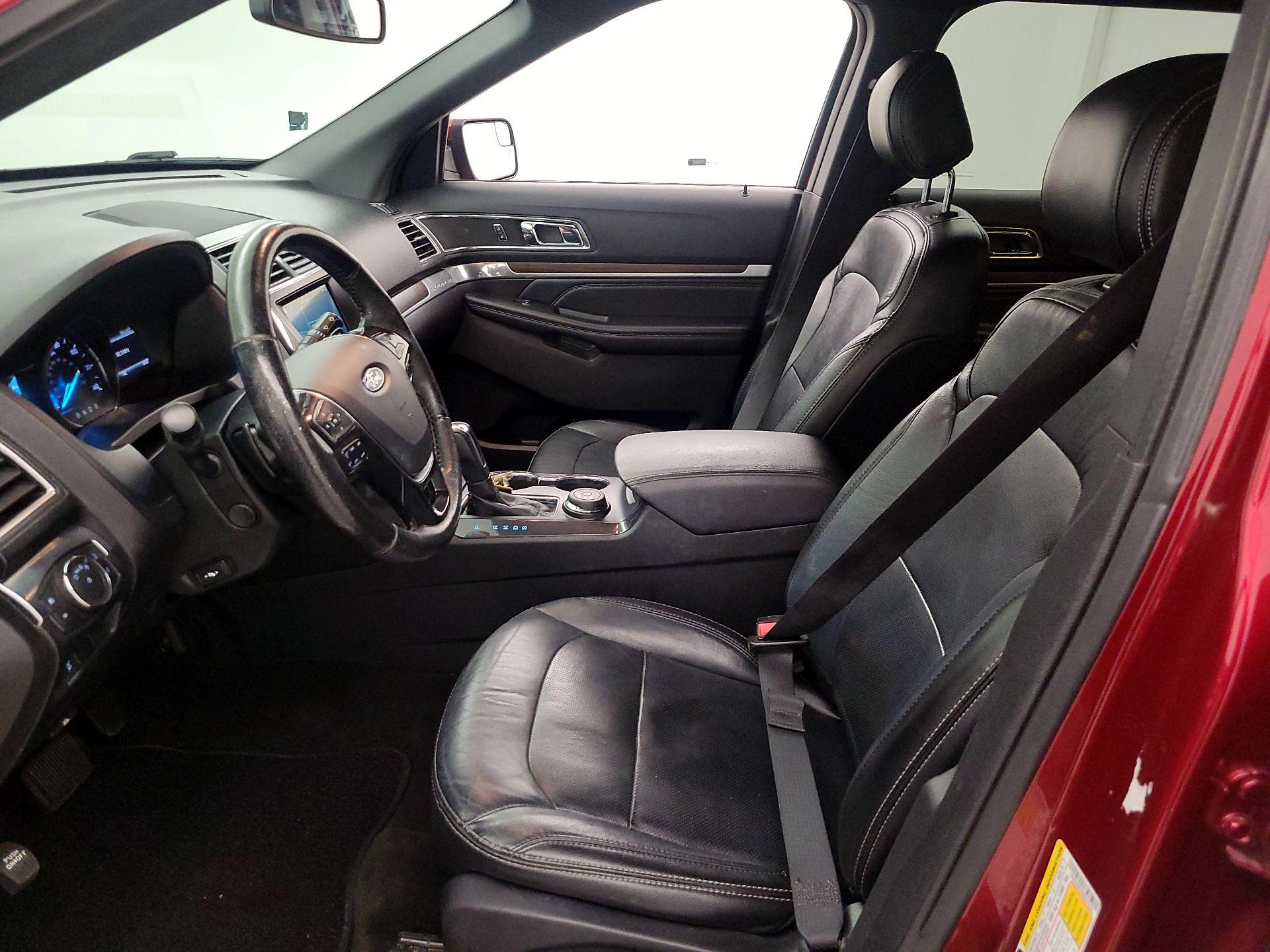 Thumbnail: 2017 Ford Explorer - 11