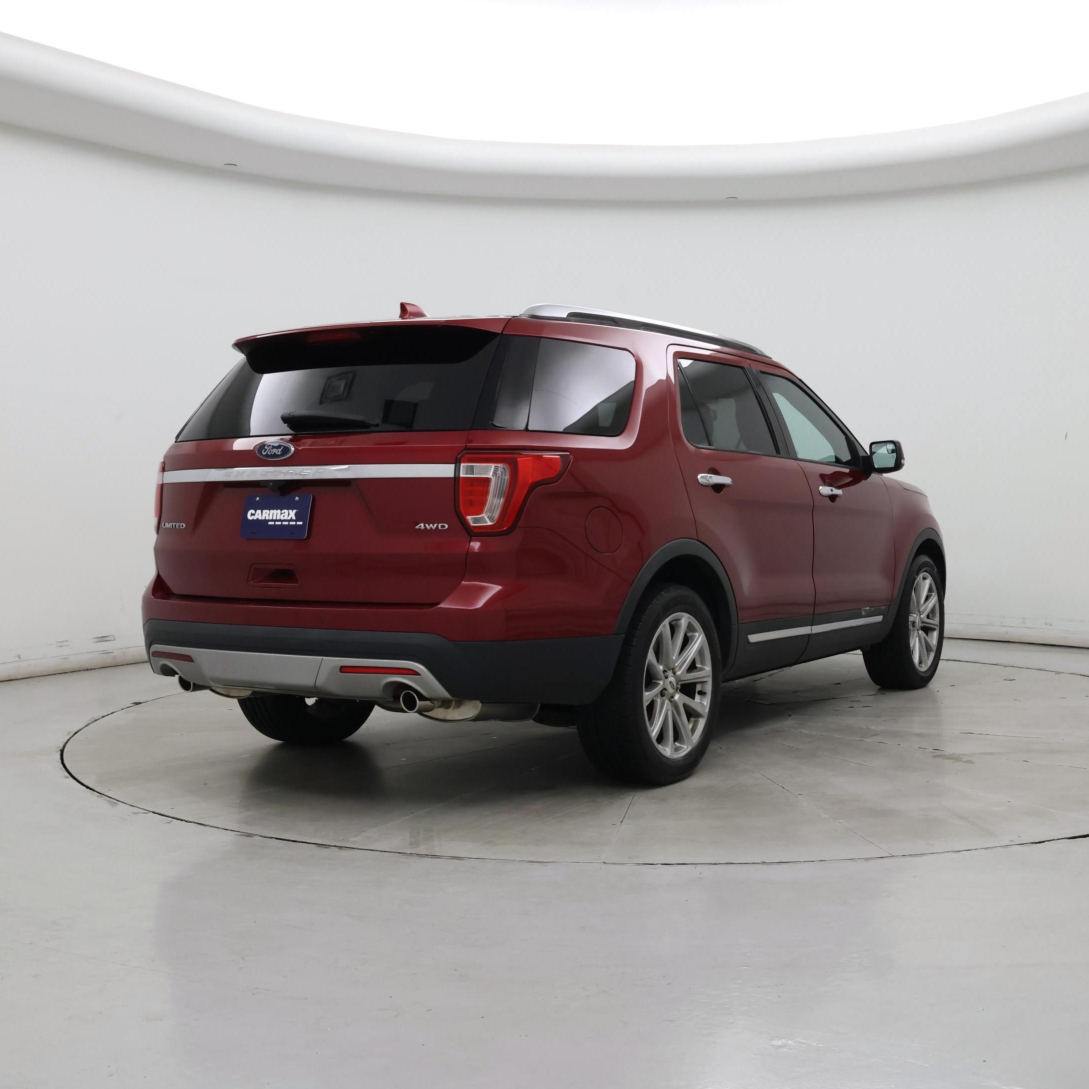 Thumbnail: 2017 Ford Explorer - 8