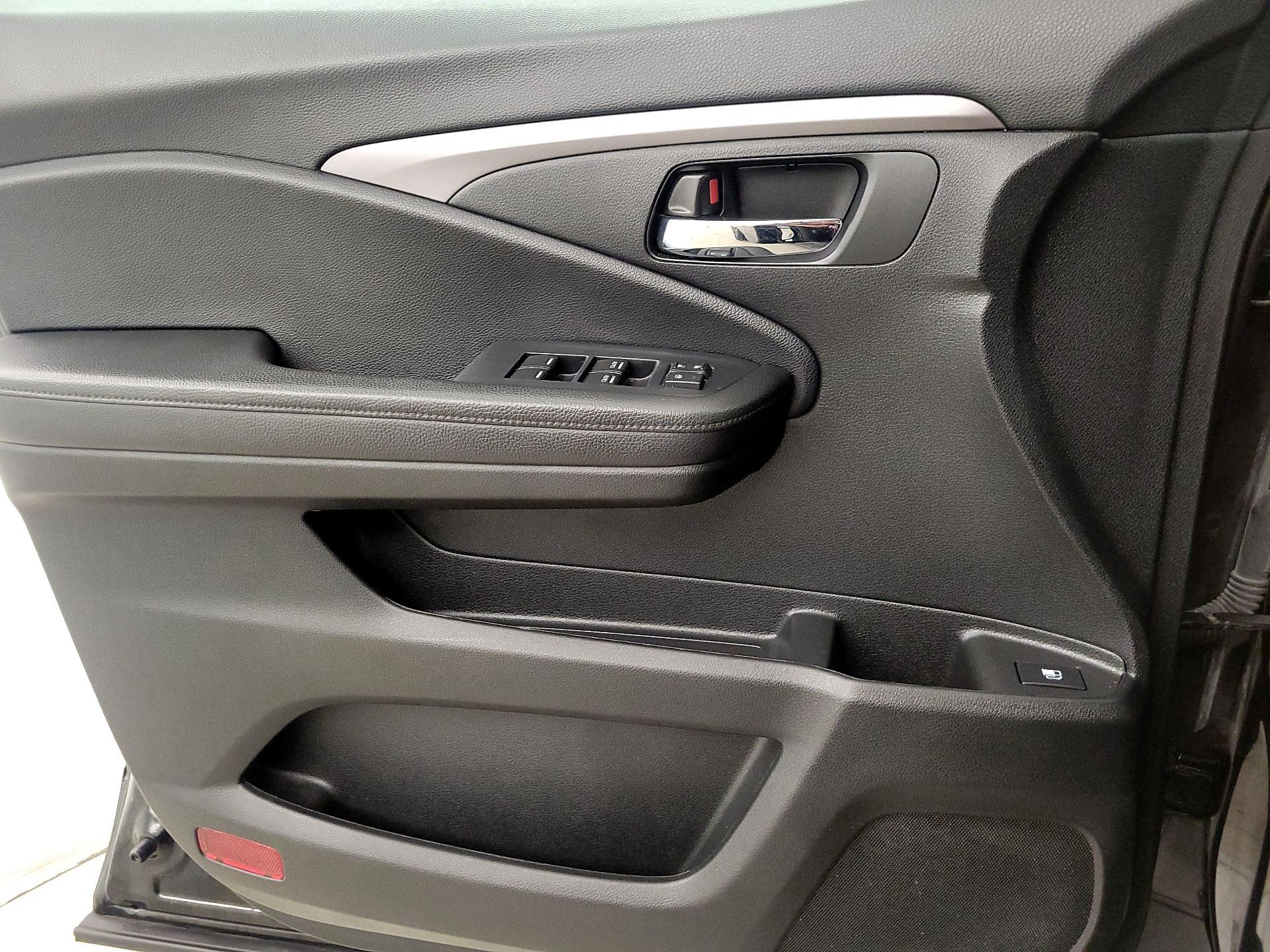 Thumbnail: 2021 Honda Passport - 12