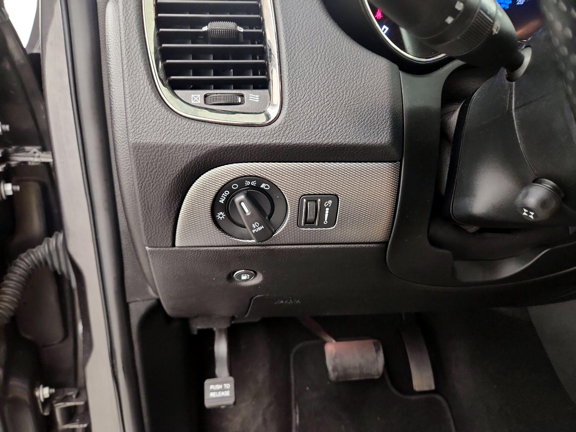 Thumbnail: 2020 Dodge Durango - 11
