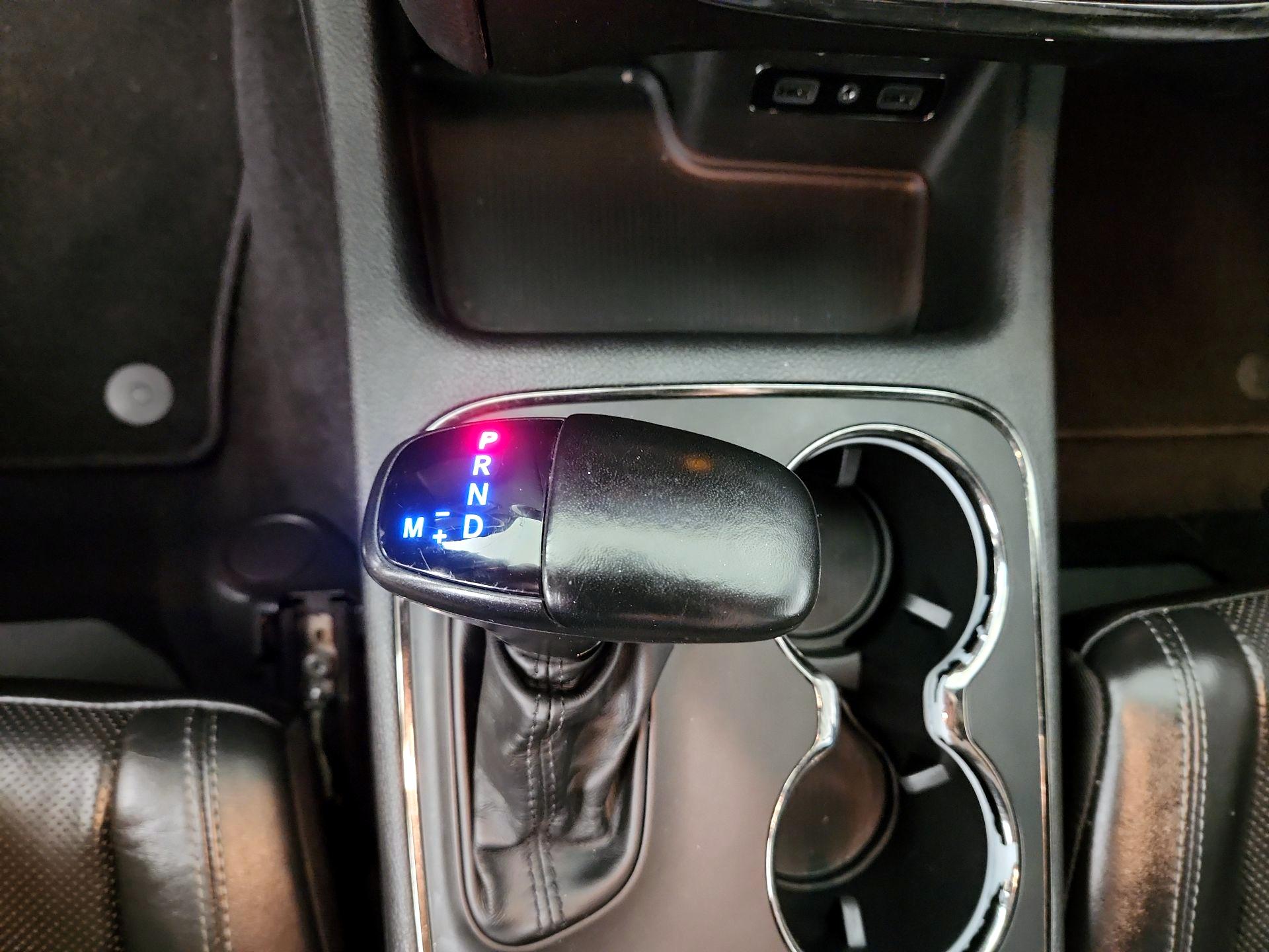 Thumbnail: 2020 Dodge Durango - 16