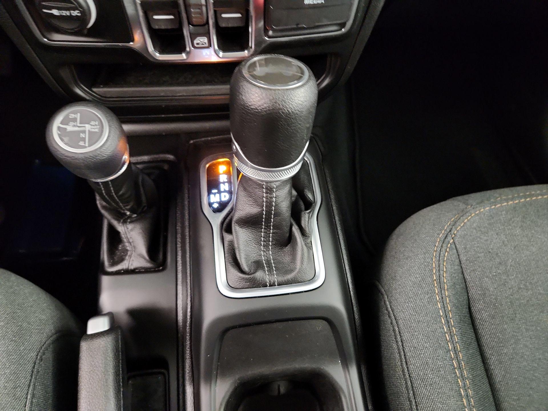 Thumbnail: 2024 Jeep Wrangler - 17