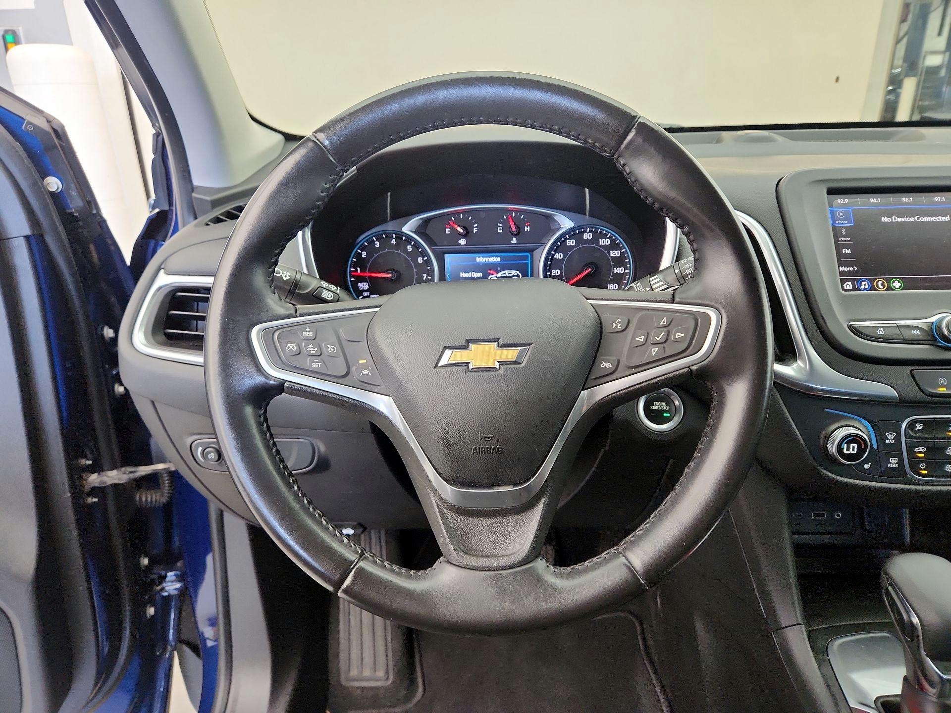 Thumbnail: 2022 Chevrolet Equinox - 10