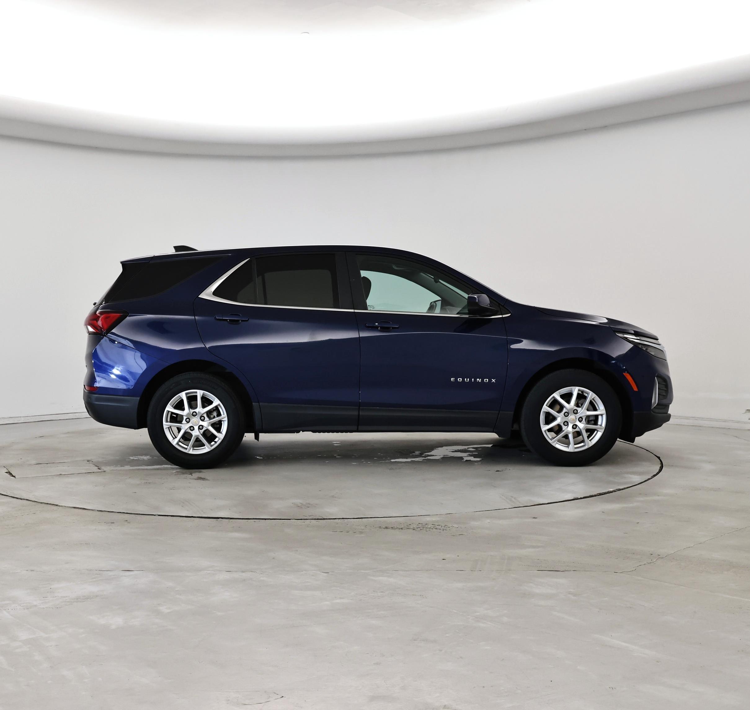 Thumbnail: 2022 Chevrolet Equinox - 7