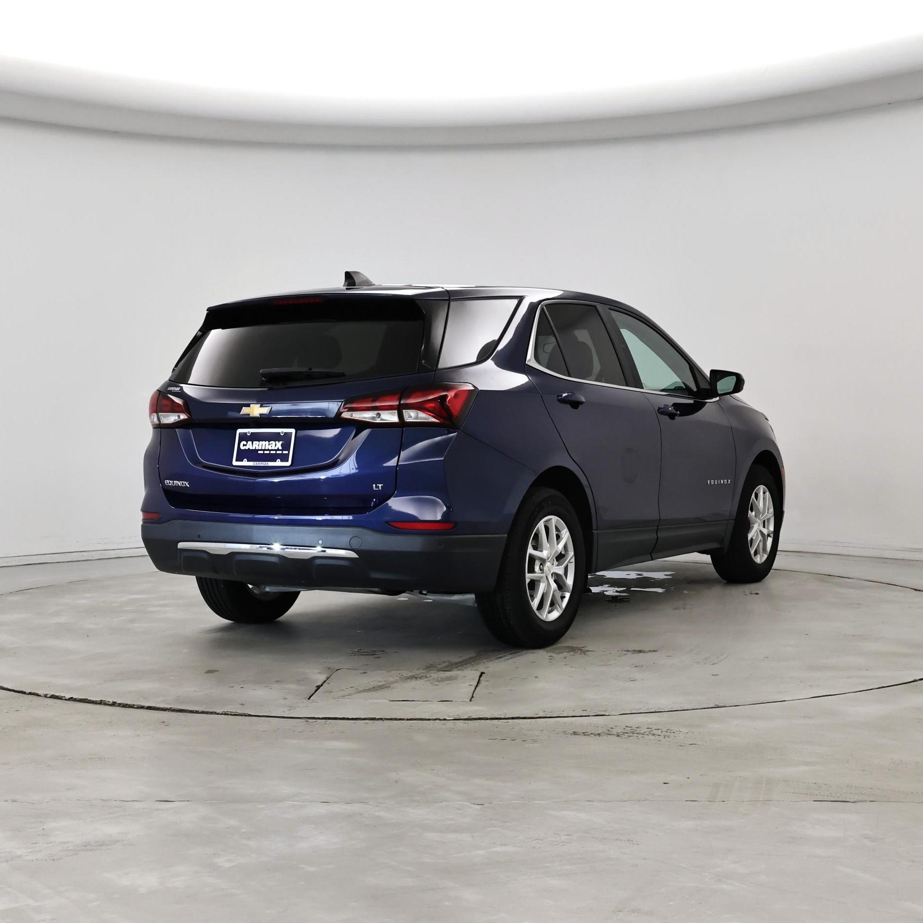 Thumbnail: 2022 Chevrolet Equinox - 8