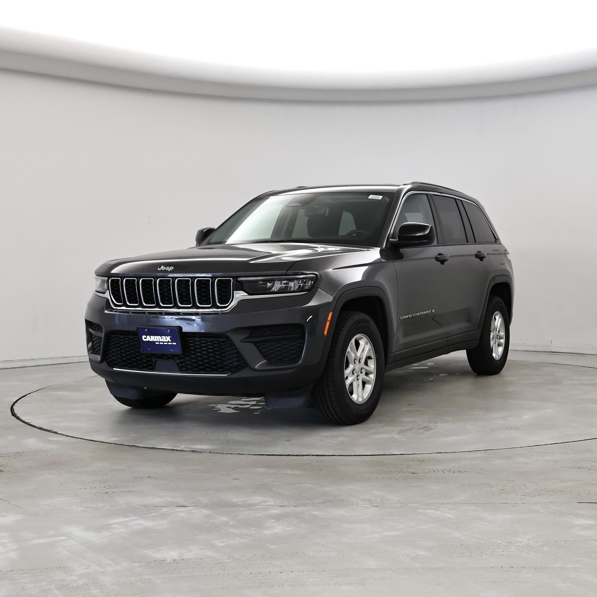 Thumbnail: 2023 Jeep Grand Cherokee - 4