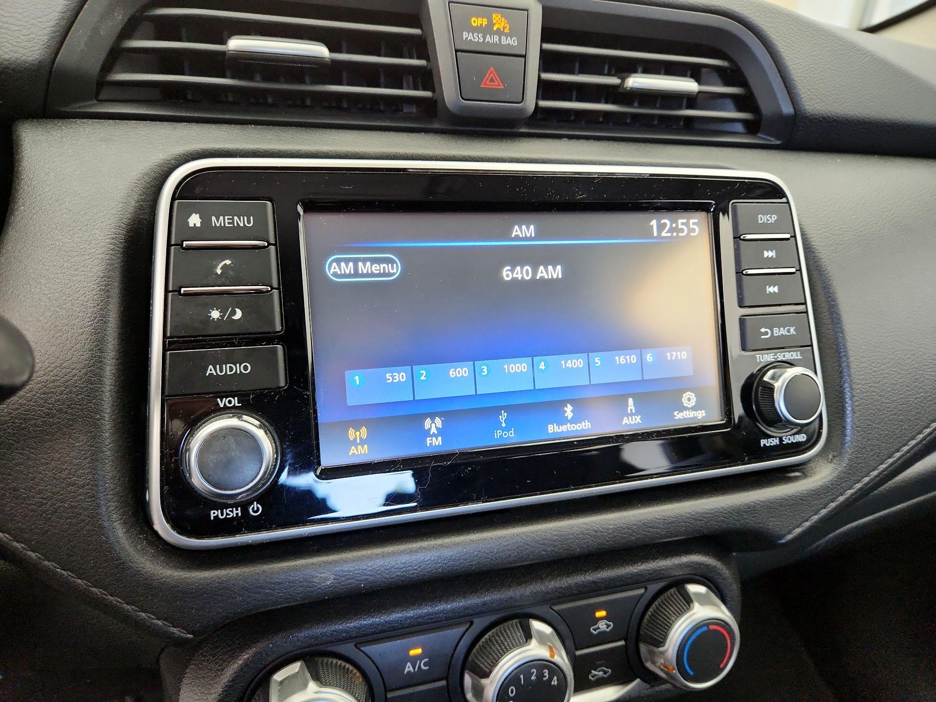 Thumbnail: 2020 Nissan Versa - 15