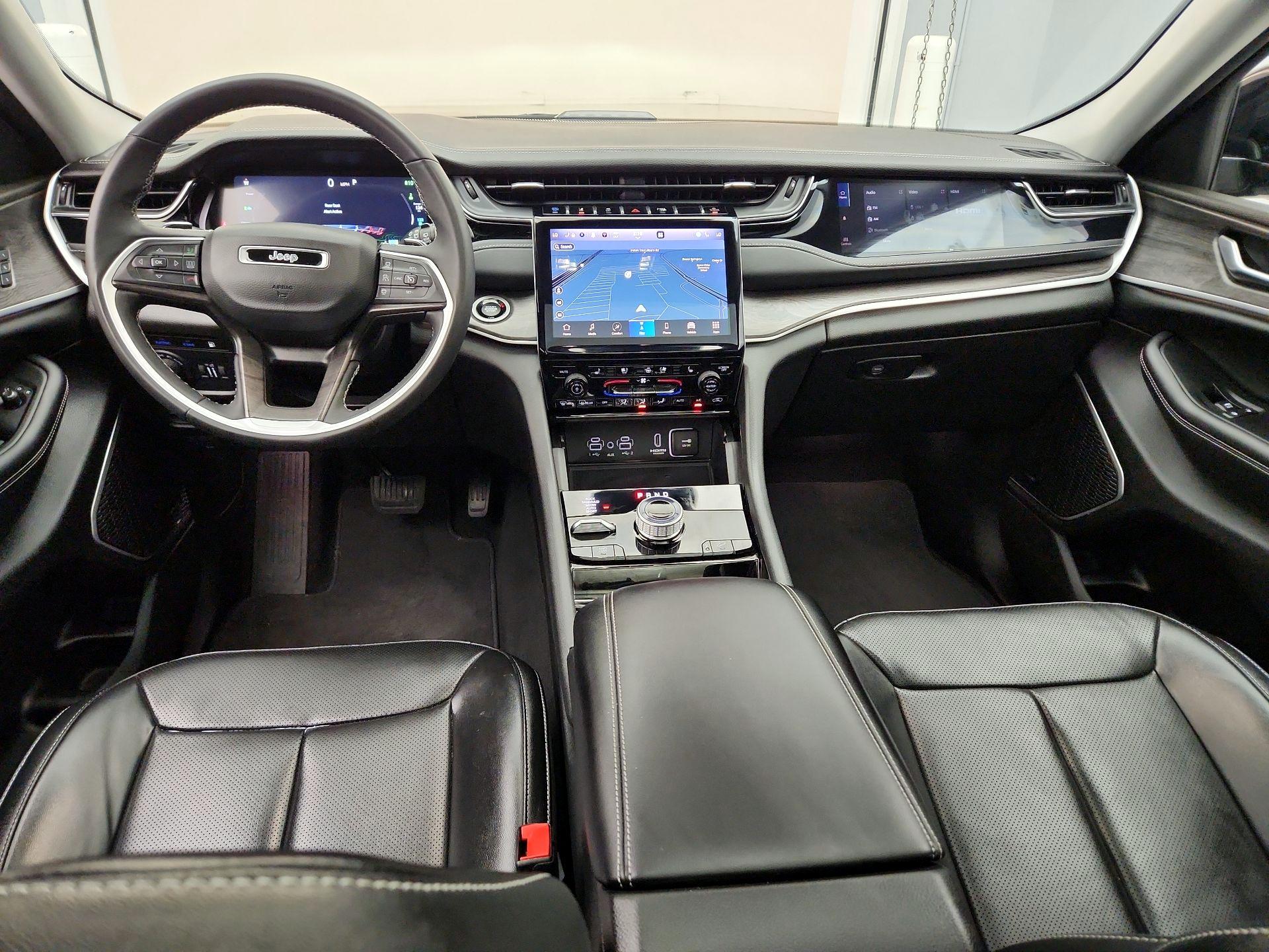 Thumbnail: 2023 Jeep Grand Cherokee - 9