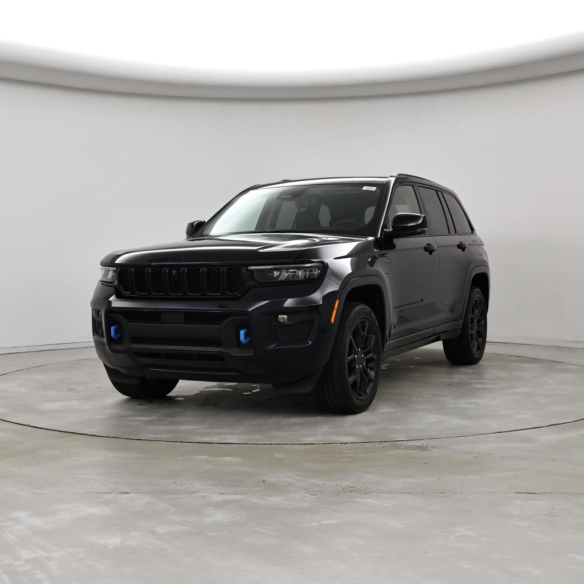 Thumbnail: 2023 Jeep Grand Cherokee - 4
