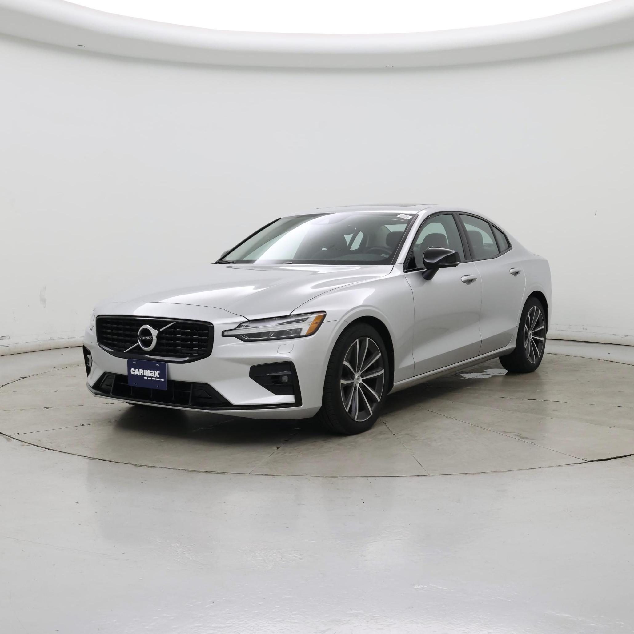 Thumbnail: 2022 Volvo S60 - 4