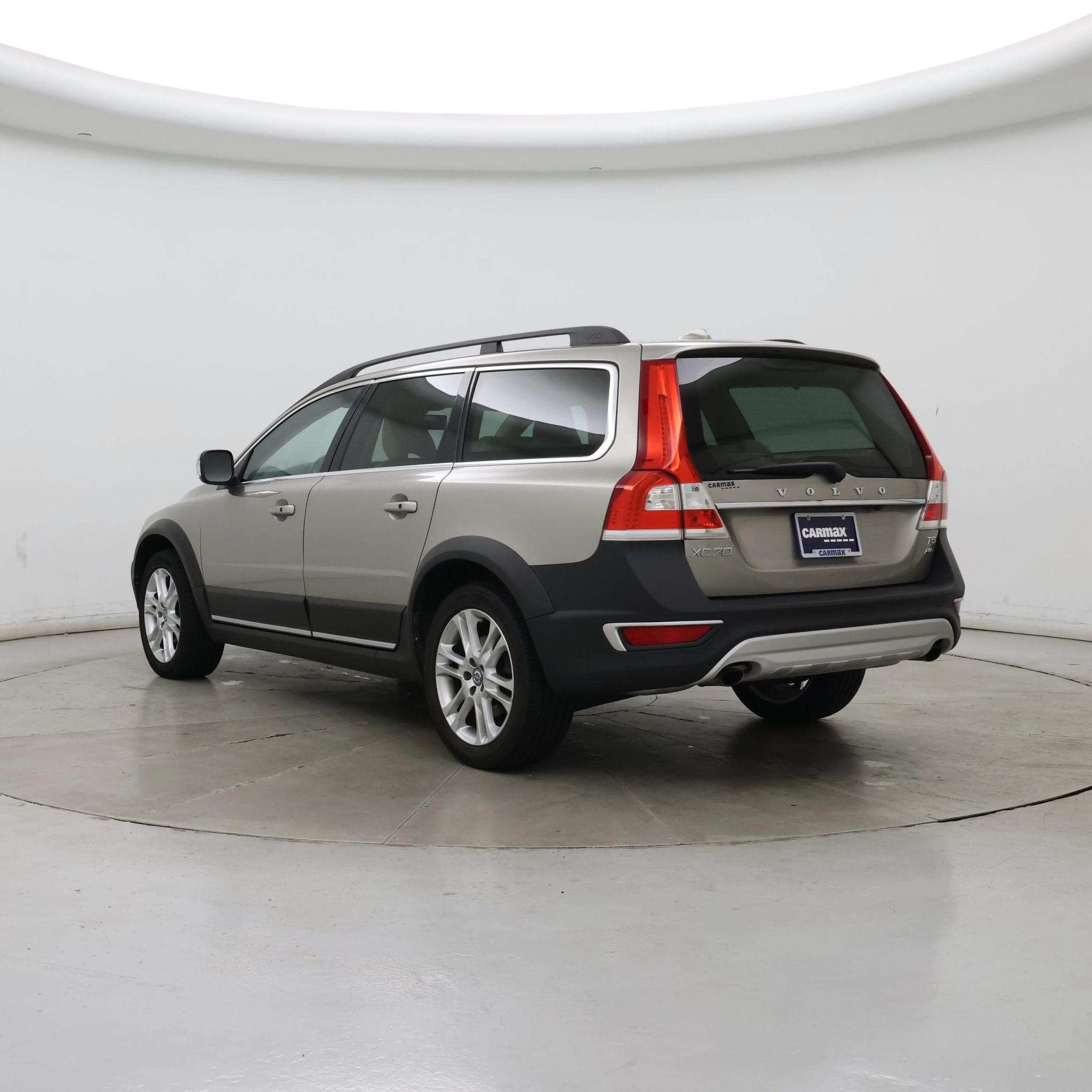Thumbnail: 2016 Volvo XC70 - 2
