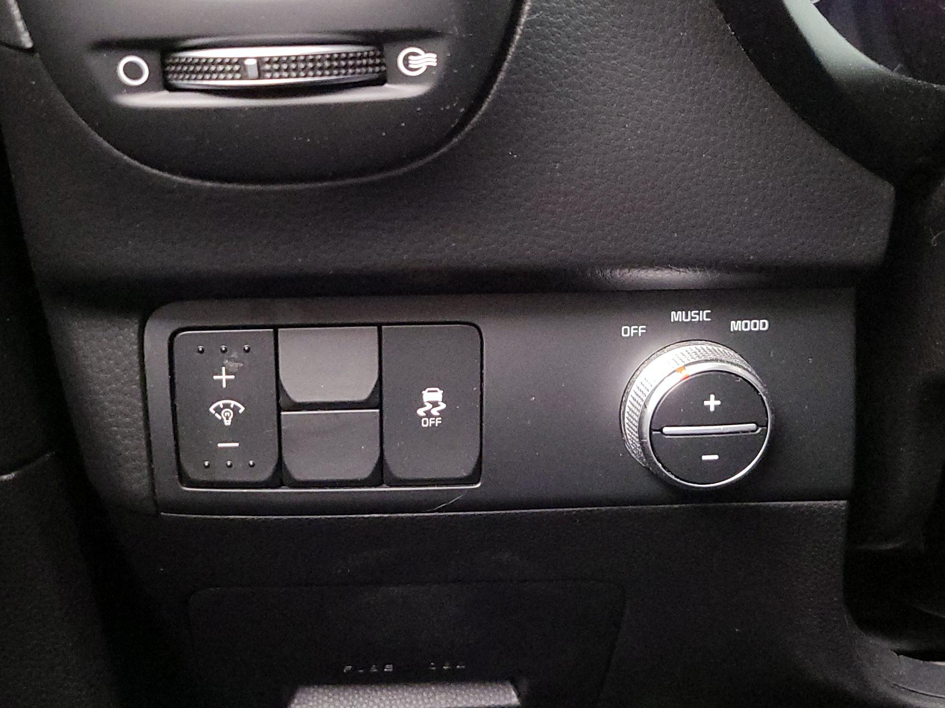 Thumbnail: 2014 Kia Soul - 13