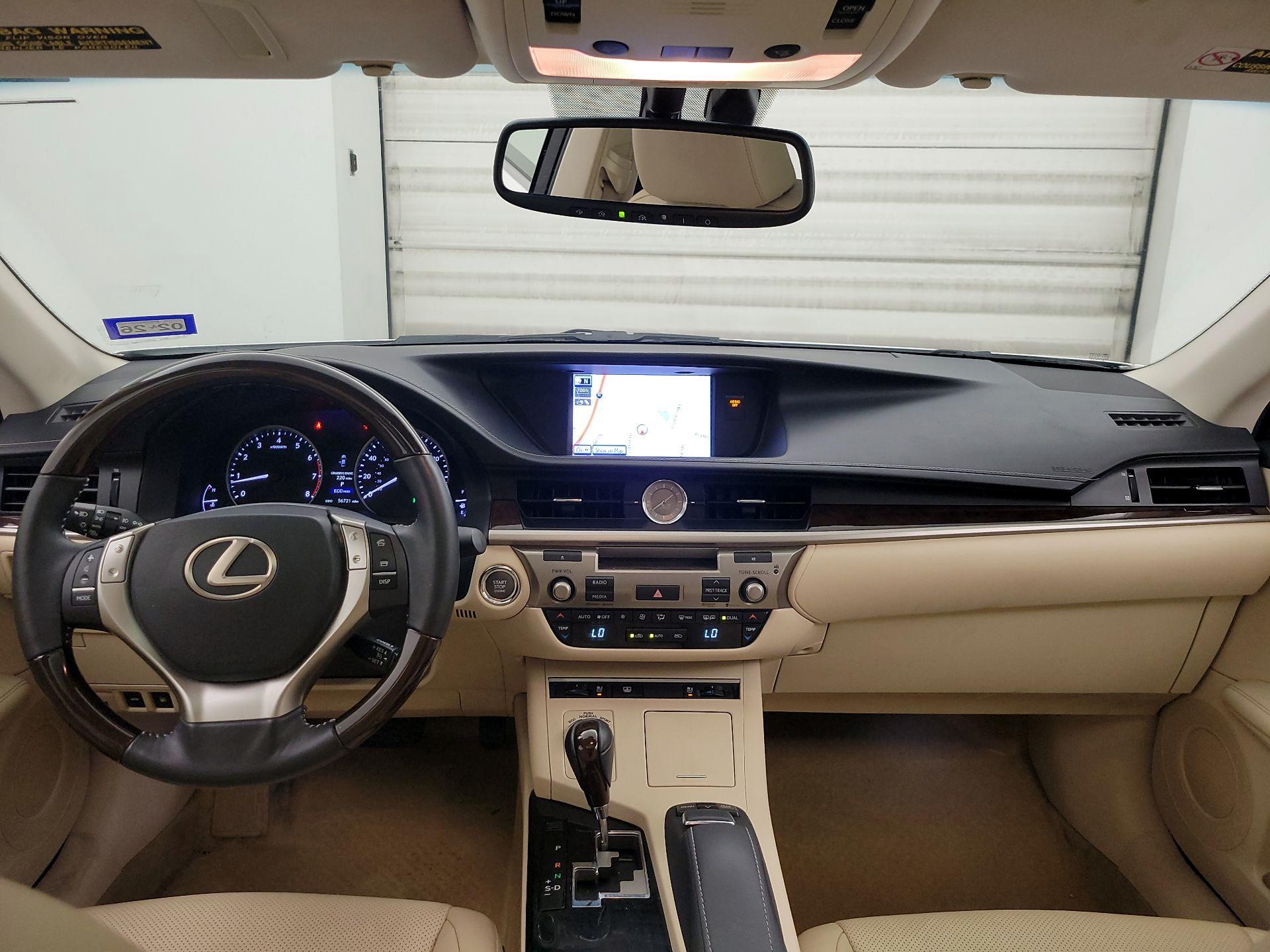Thumbnail: 2014 Lexus ES - 9