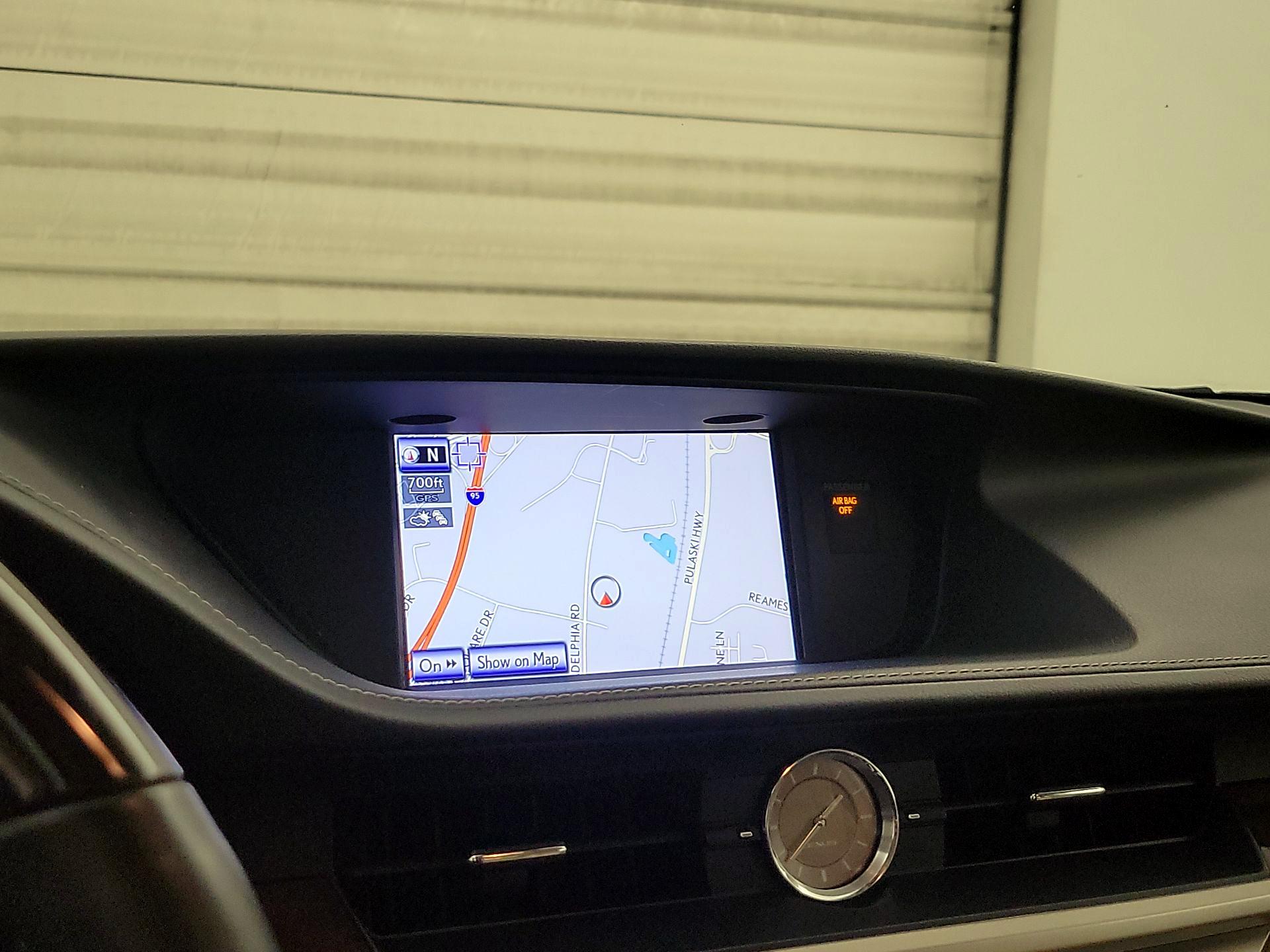 Thumbnail: 2014 Lexus ES - 14