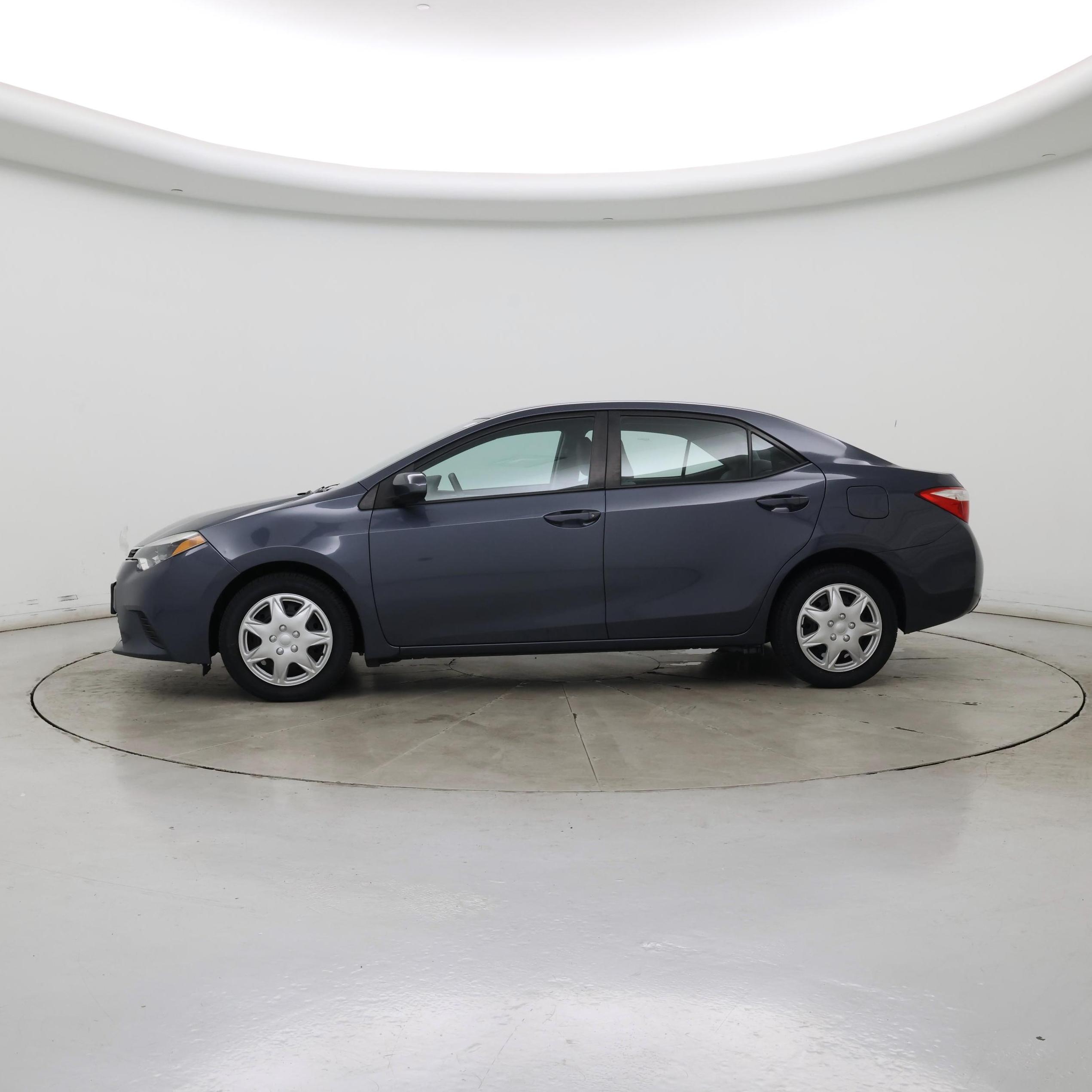 Thumbnail: 2014 Toyota Corolla - 3