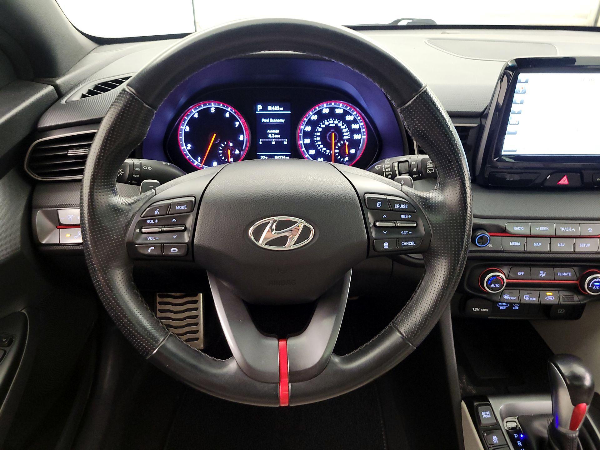 Thumbnail: 2020 Hyundai Veloster - 10