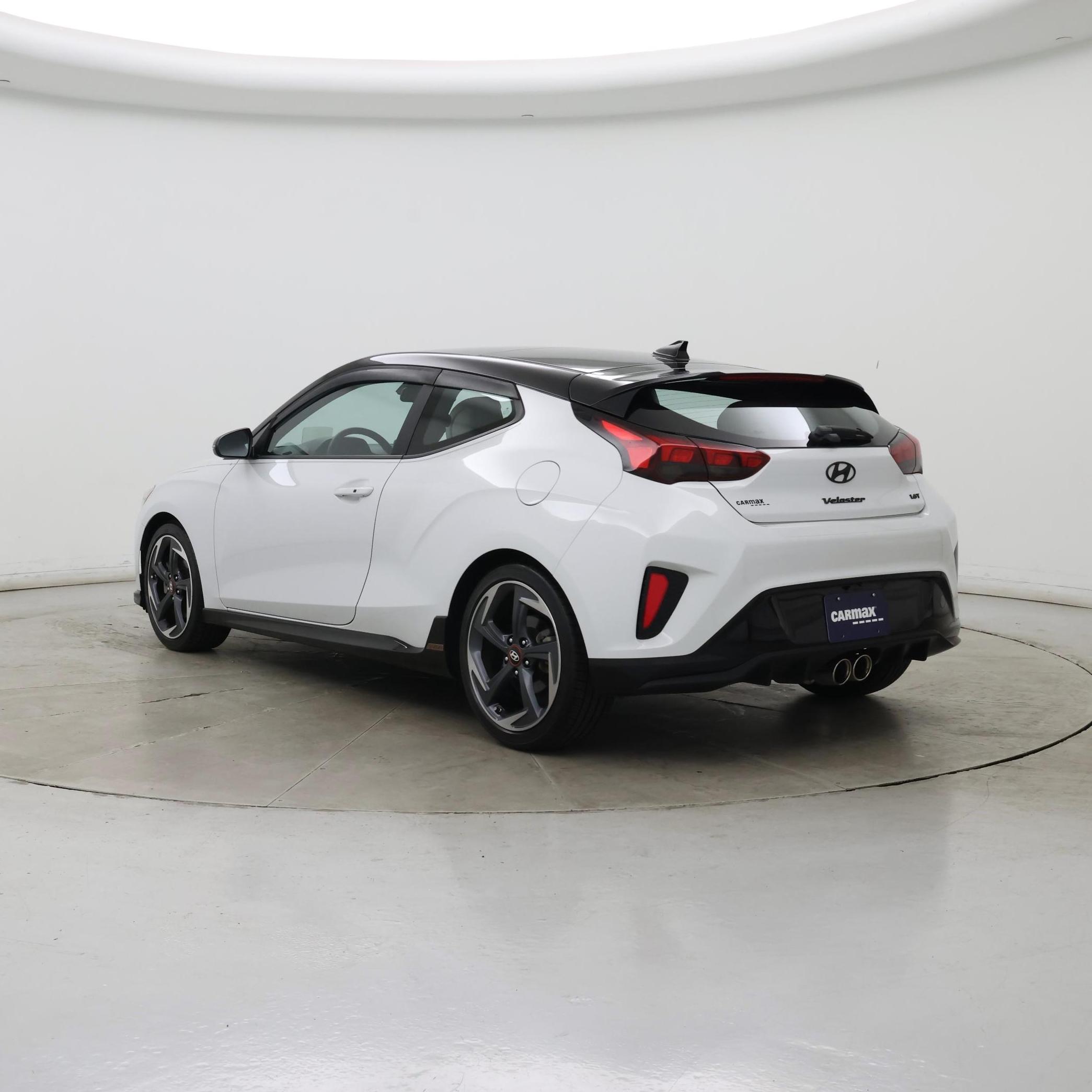 Thumbnail: 2020 Hyundai Veloster - 2